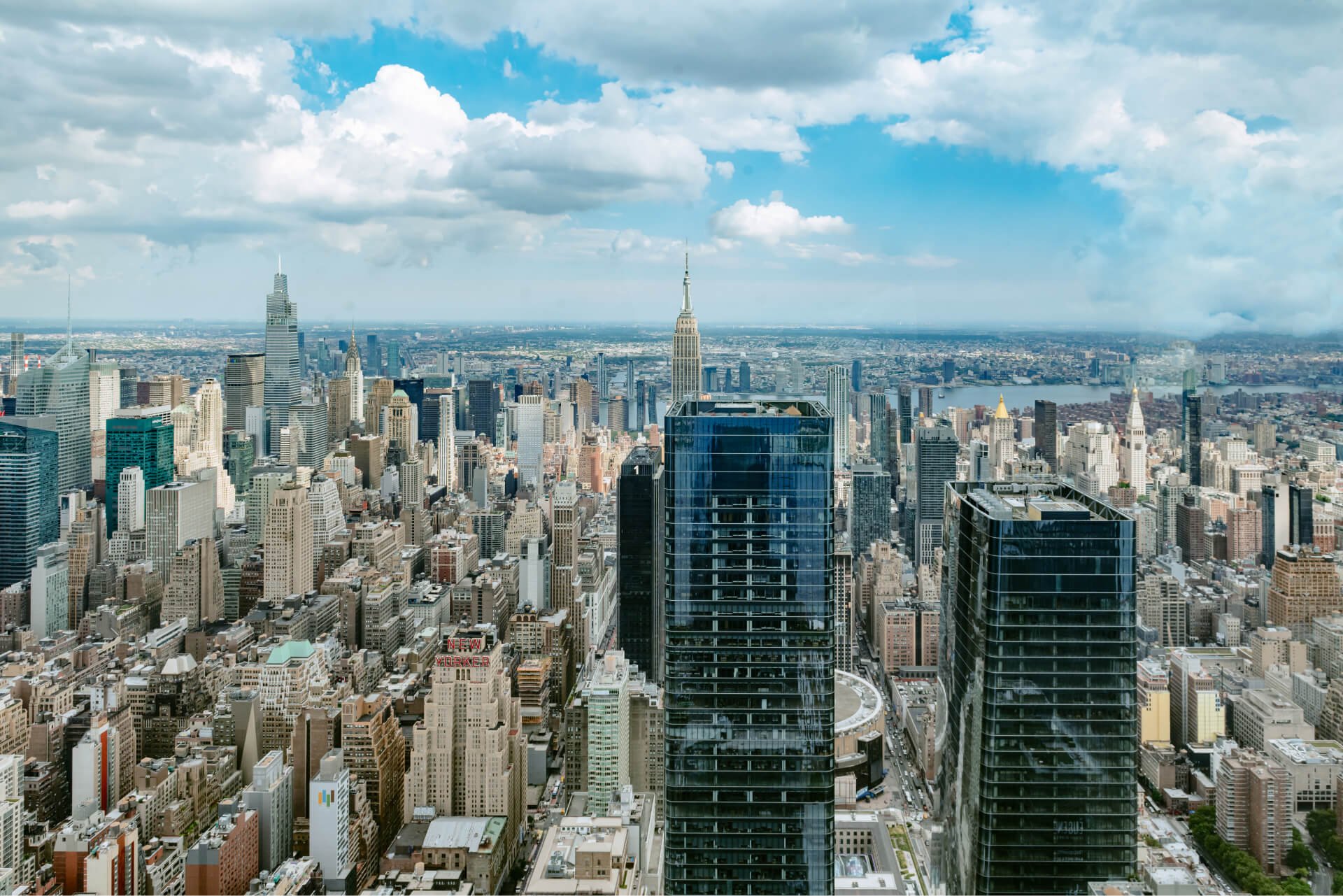 Top of One and Two Manhattan West with the NYC skyline&lt;em&gt;&lt;/em&gt;