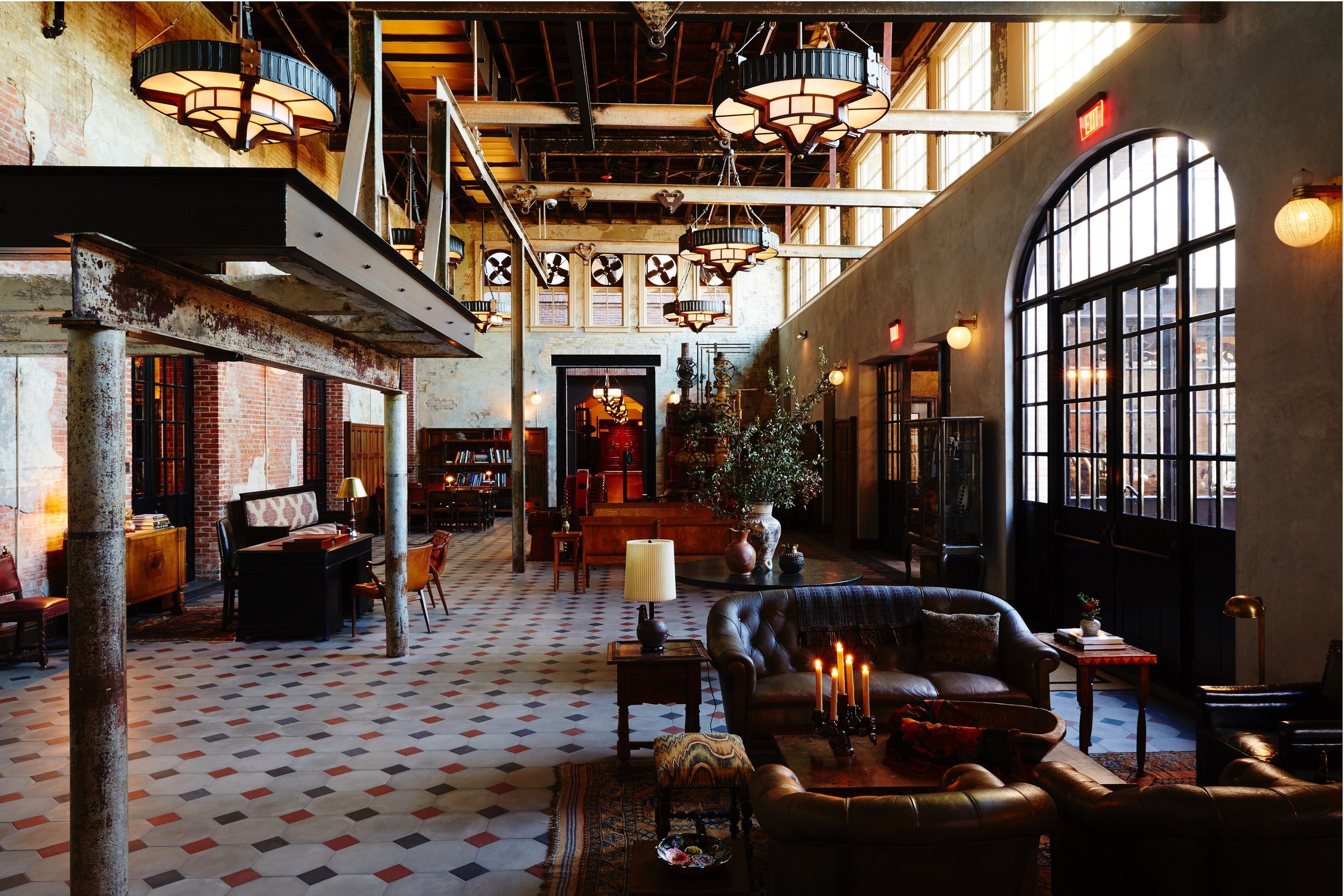 Hotel Emma - Interior.jpg