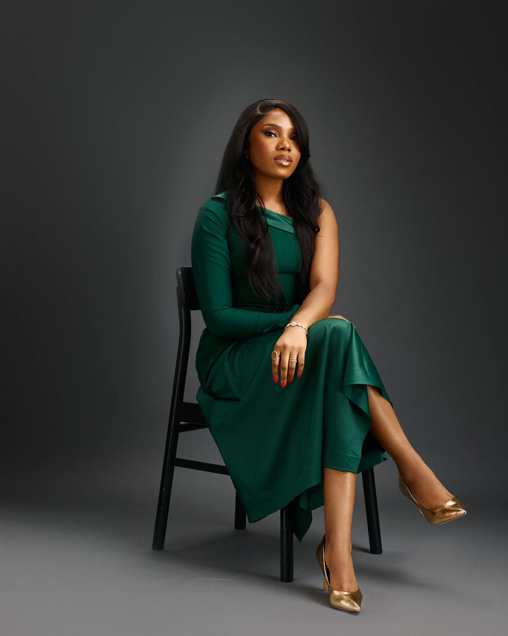 portrait-photographer-studio-session-Dolapo 2.jpg