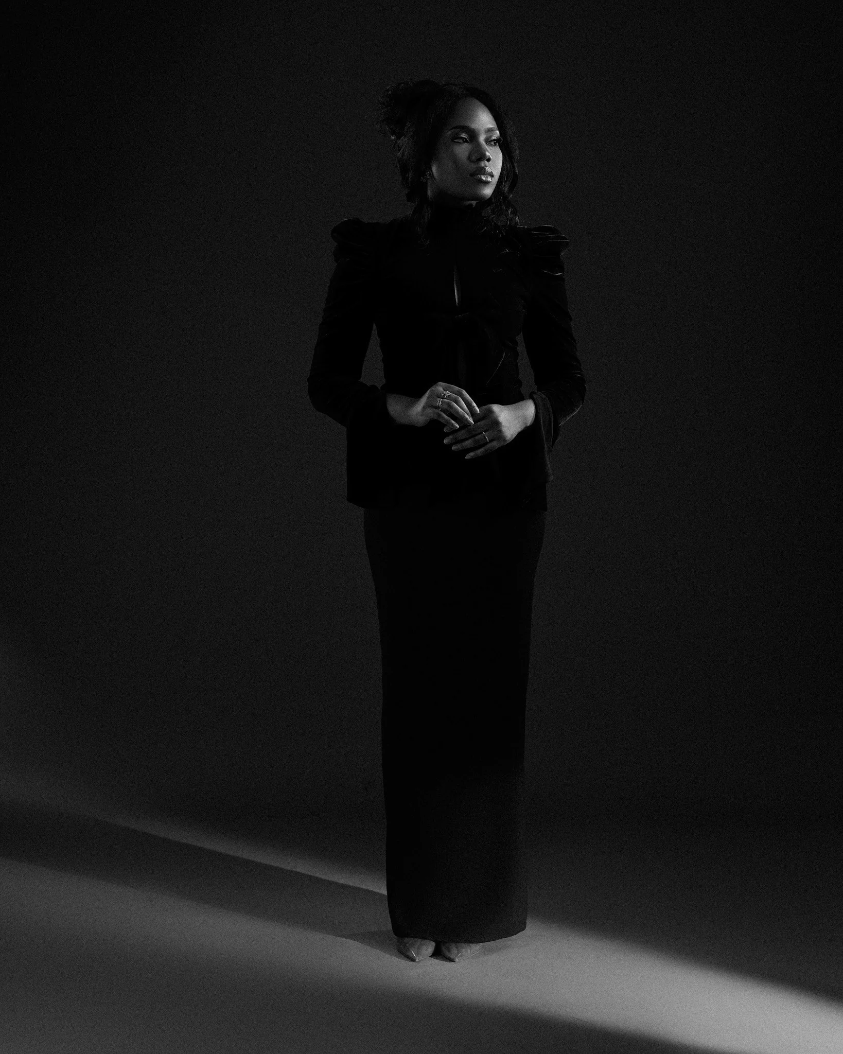 portrait-photographer-studio-session-Dolapo 2.jpg