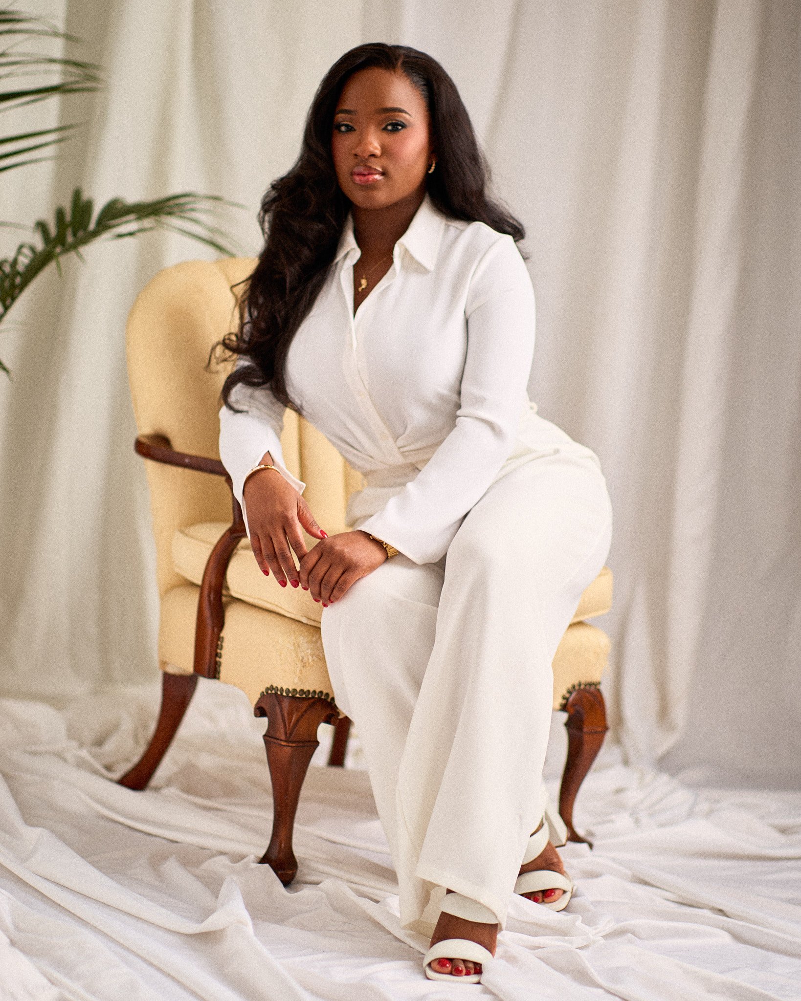 portrait-photographer-studio-session-Irene.jpg