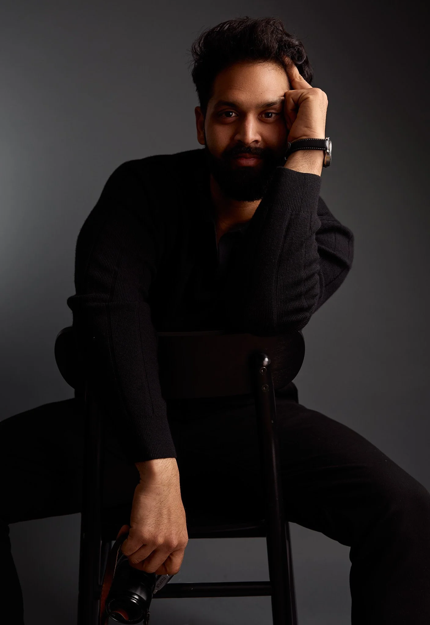 portrait-photographer-studio-session-Riaz 6.jpg