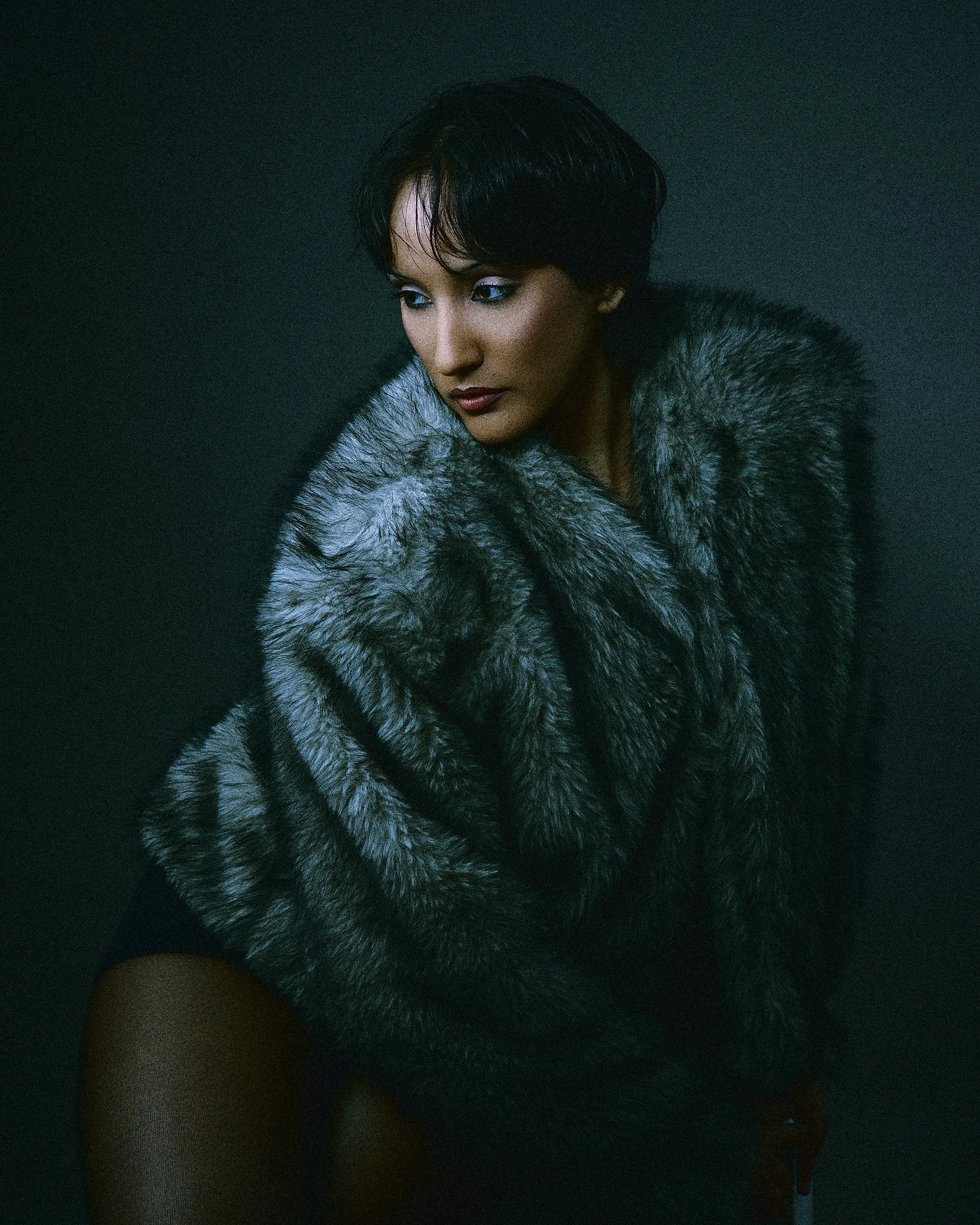 portrait-photographer-studio-session-Shivanni 3.jpg