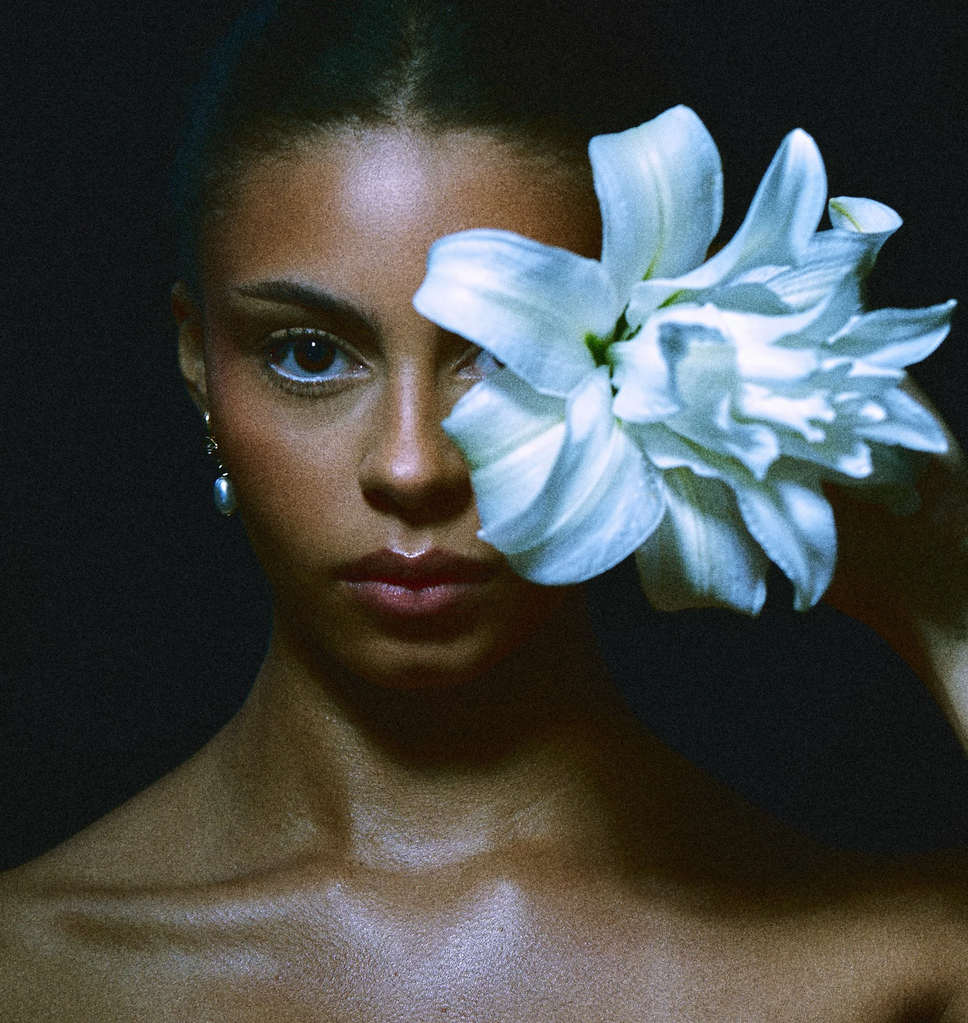 portrait-photographer-studio-session-Taye.jpg