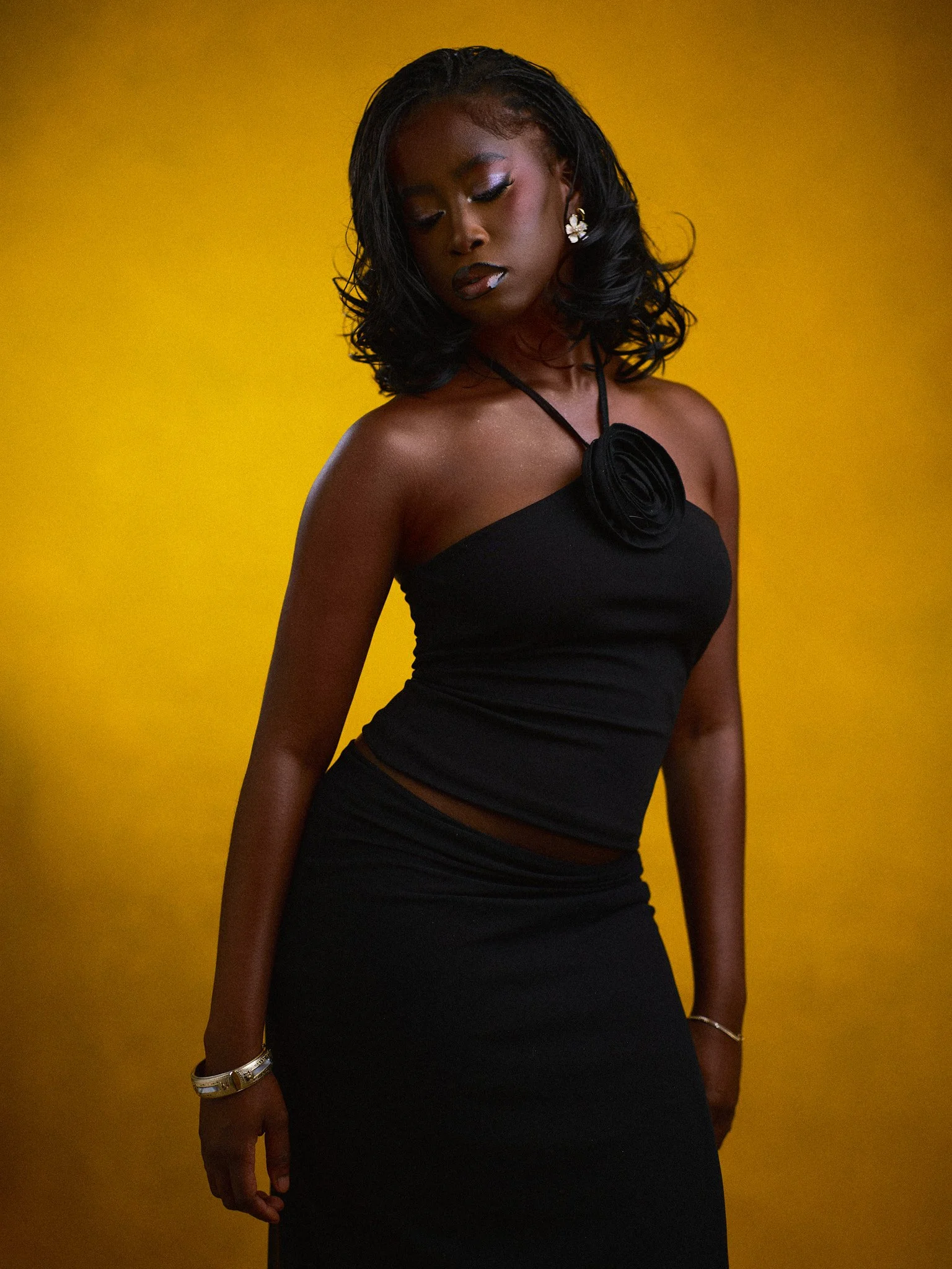 portrait-photographer-studio-session-Treasure 3.jpg