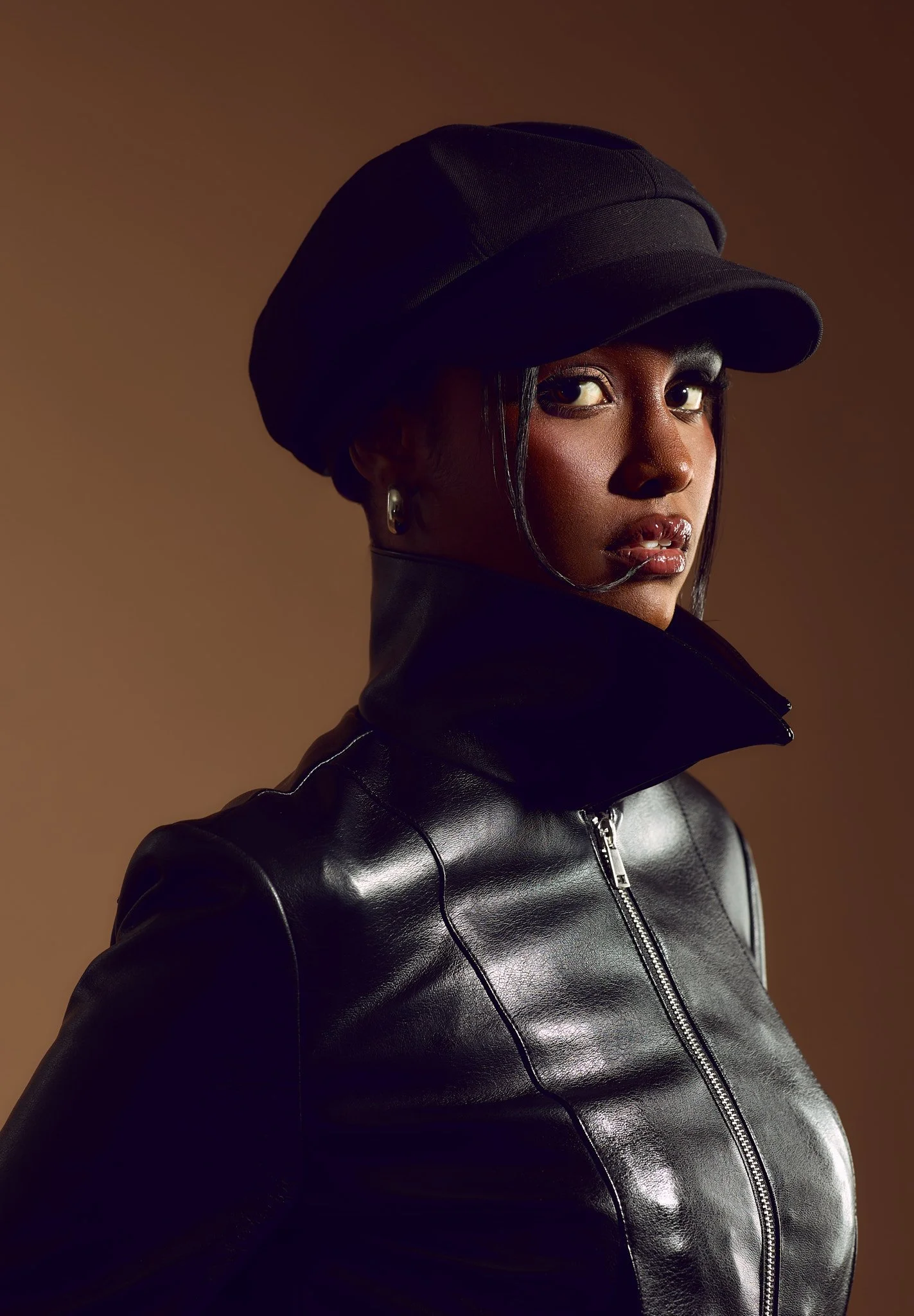portrait-photographer-studio-session-Lulay 14.jpg