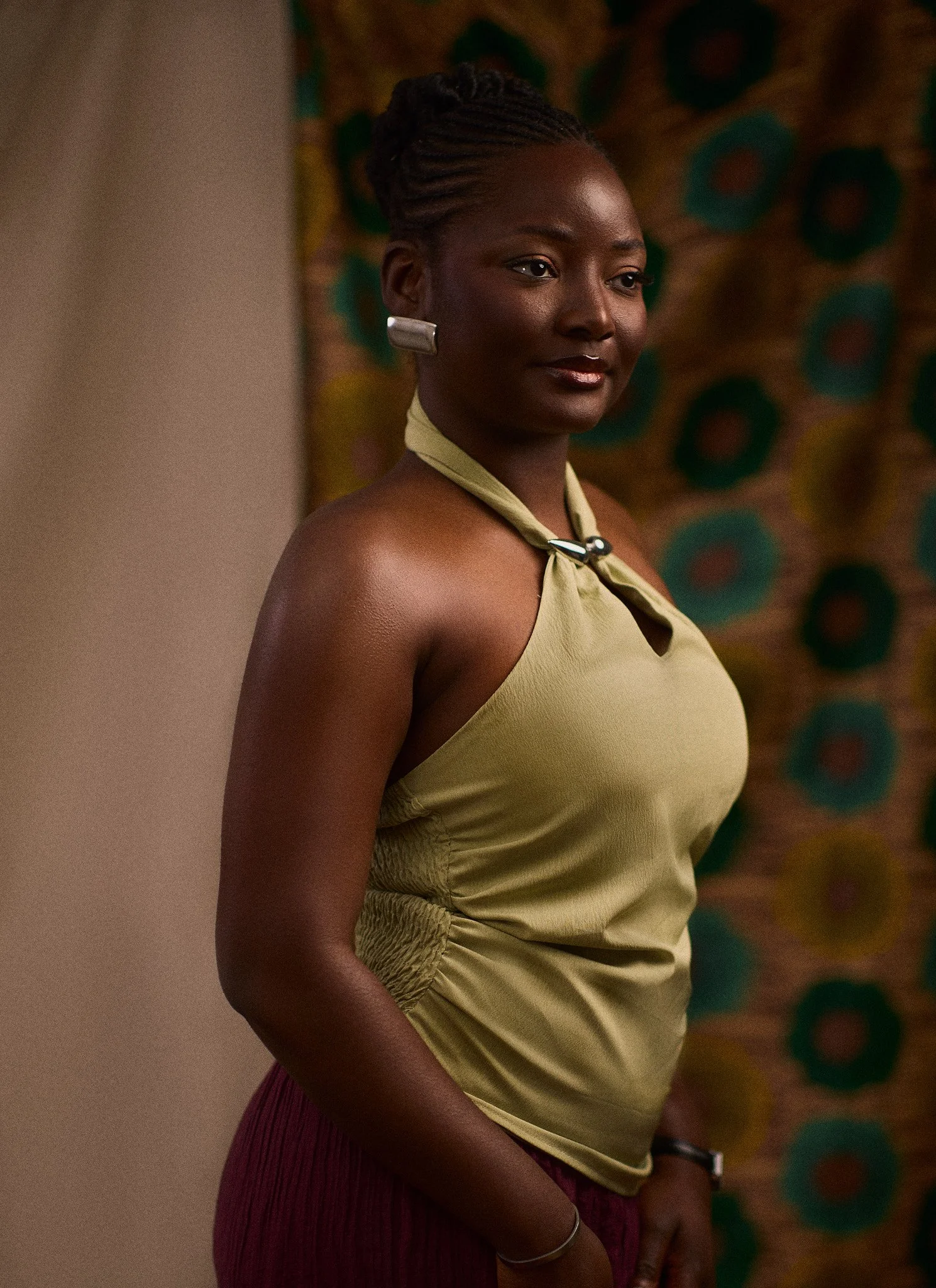 portrait-photographer-studio-session-ewos 9.jpg