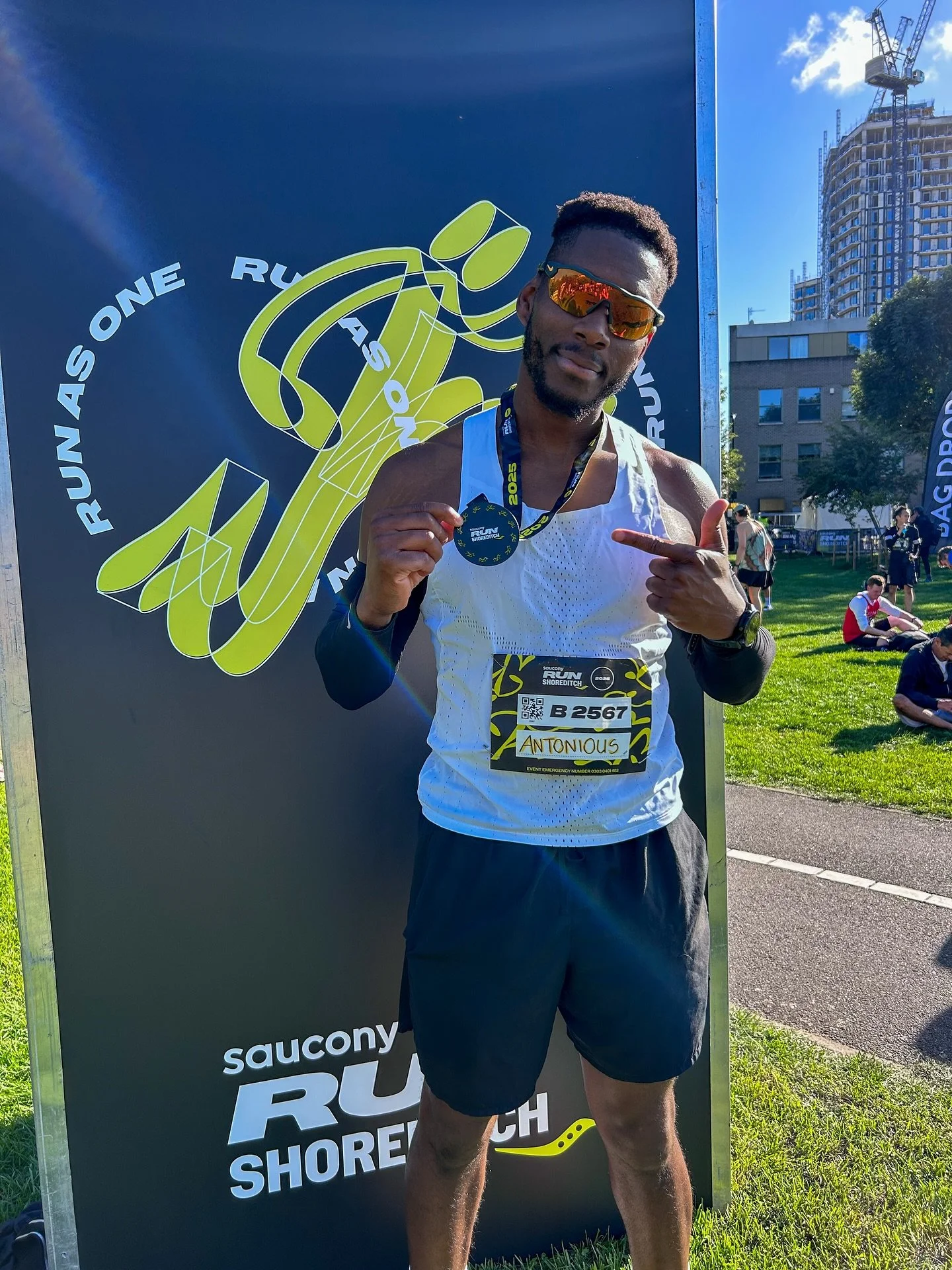 Saucony 10k 🫡

Coming off the back of yesterday Hyrox Sim, today I lined up on the start line of @runshoreditch first event.

I wasn&rsquo;t too sure how my legs would hold up following yesterday sim, and part of me wanted to do this as an easy run.