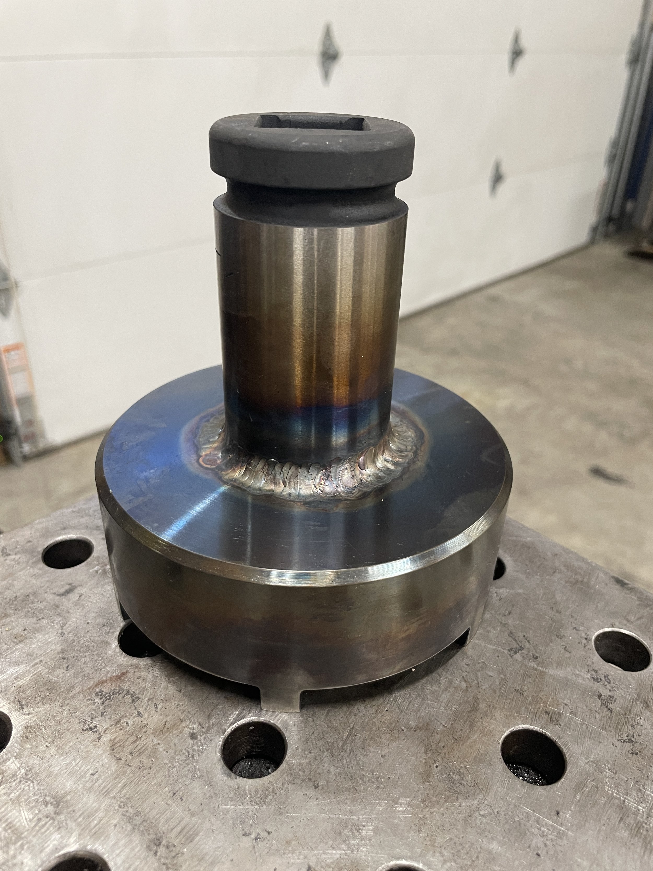 Custom hub nut socket for German built commercial passenger bus