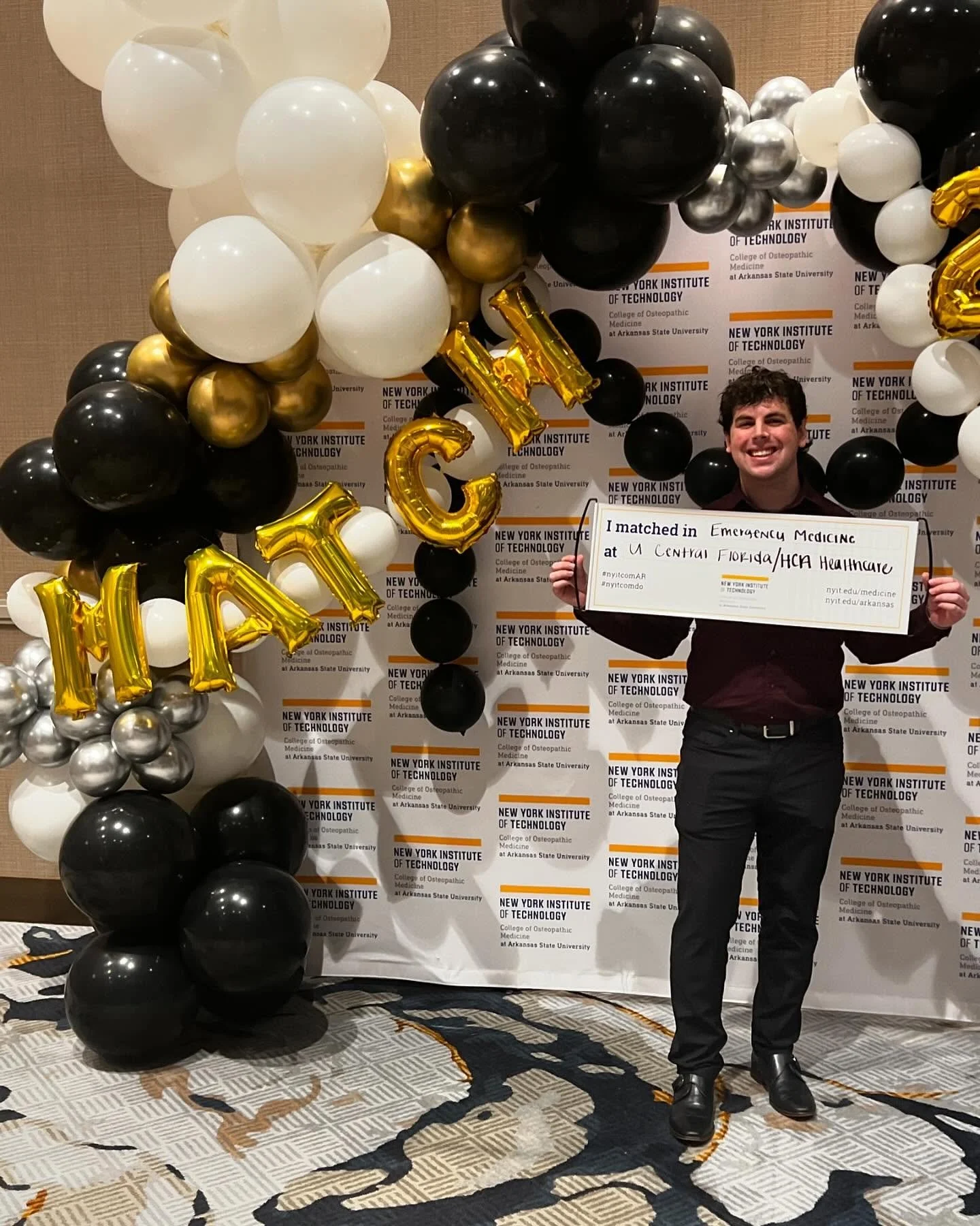 Intern spotlight time!! 

Today we have Dr. Dylan Allbritton, all the way from Sheridan, Arkansas!

Undergrad: Arkansas State University
Medical School: NYITCOM at Arkansas State University
FL favs: no &ldquo;winter&rdquo;, pub subs, the springs
Favo