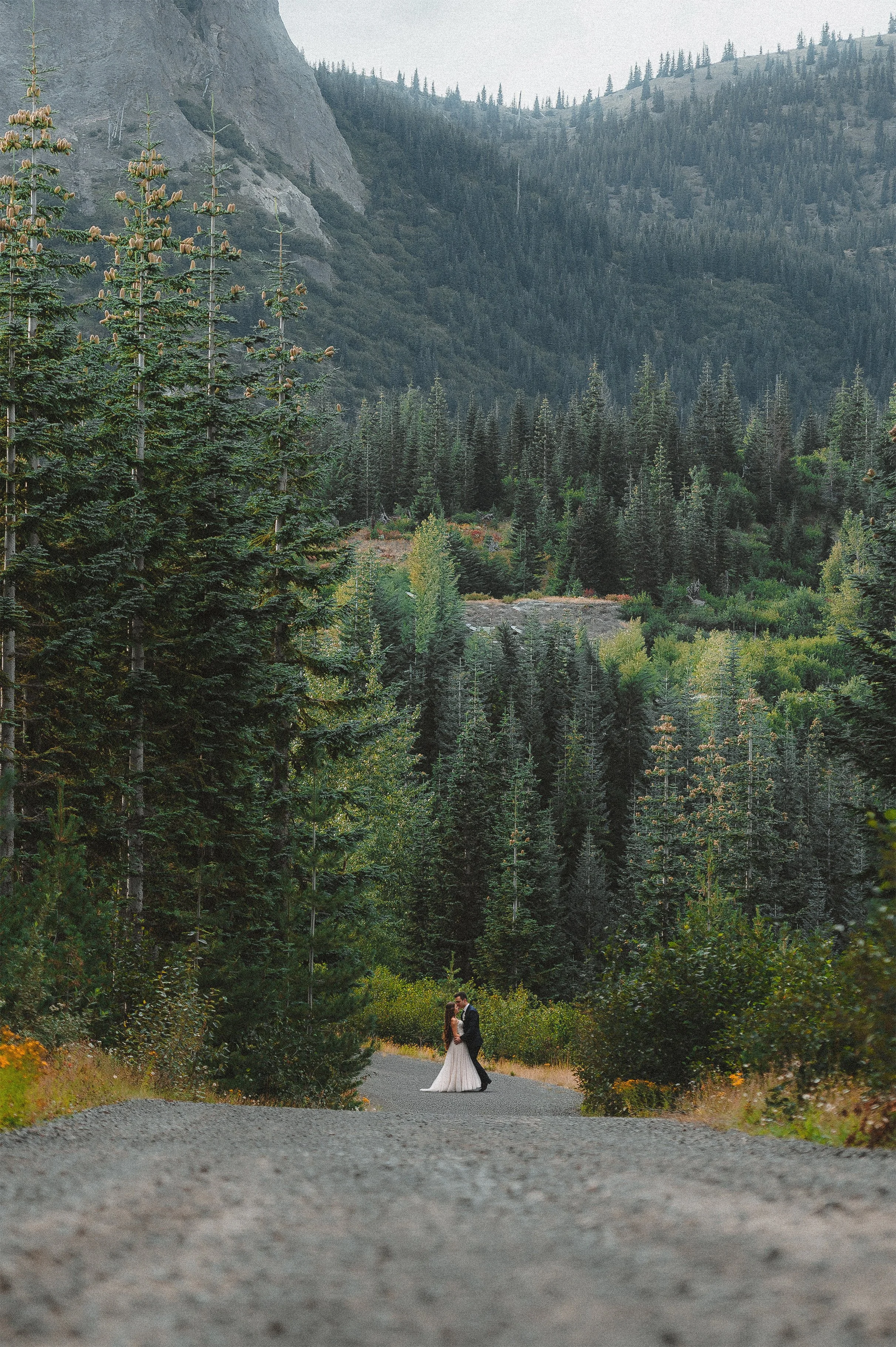 Best Places to Elope Near Portland, Oregon (Within 2 Hours)