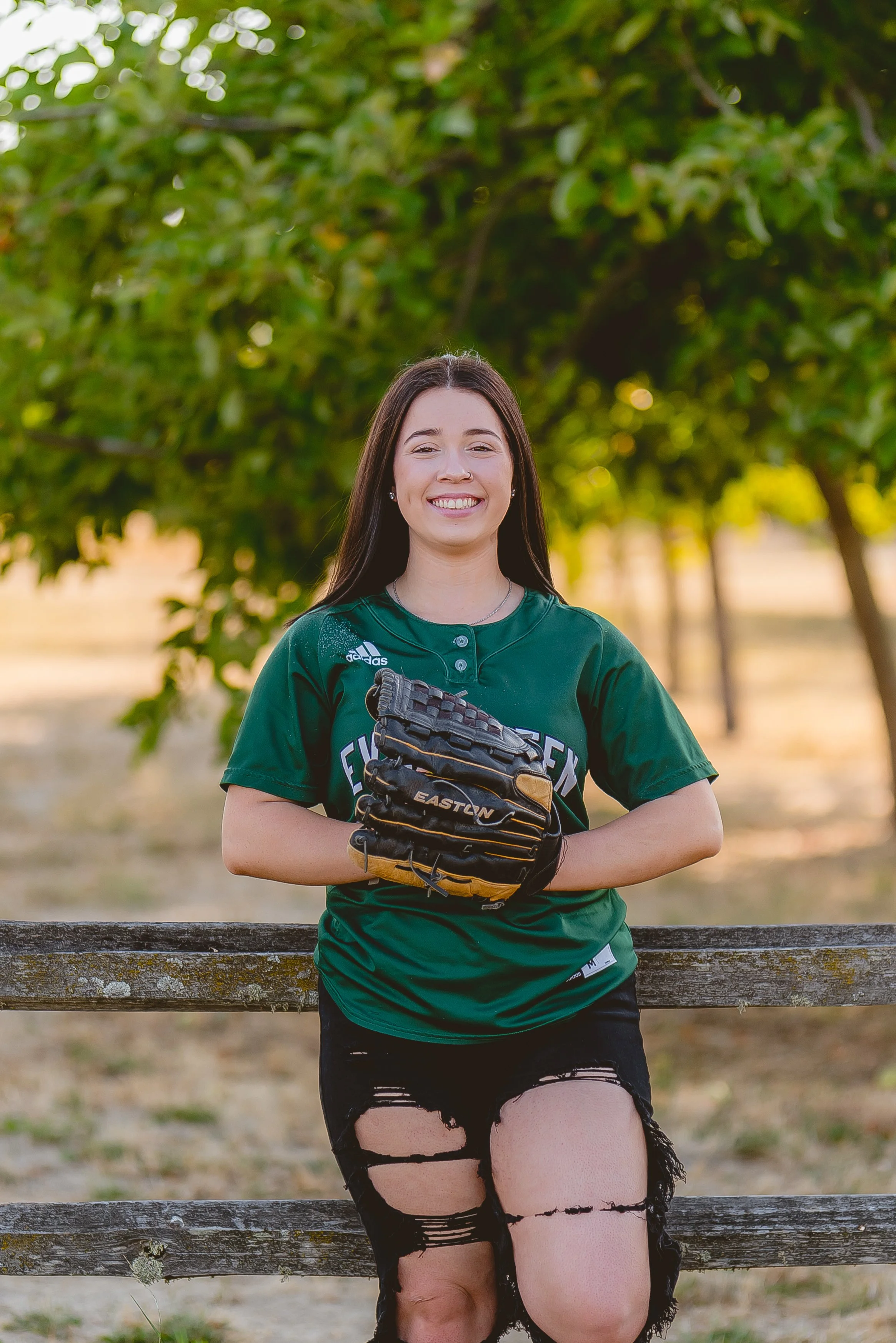 Senior athlete photo session in Vancouver Washington with flexible scheduling