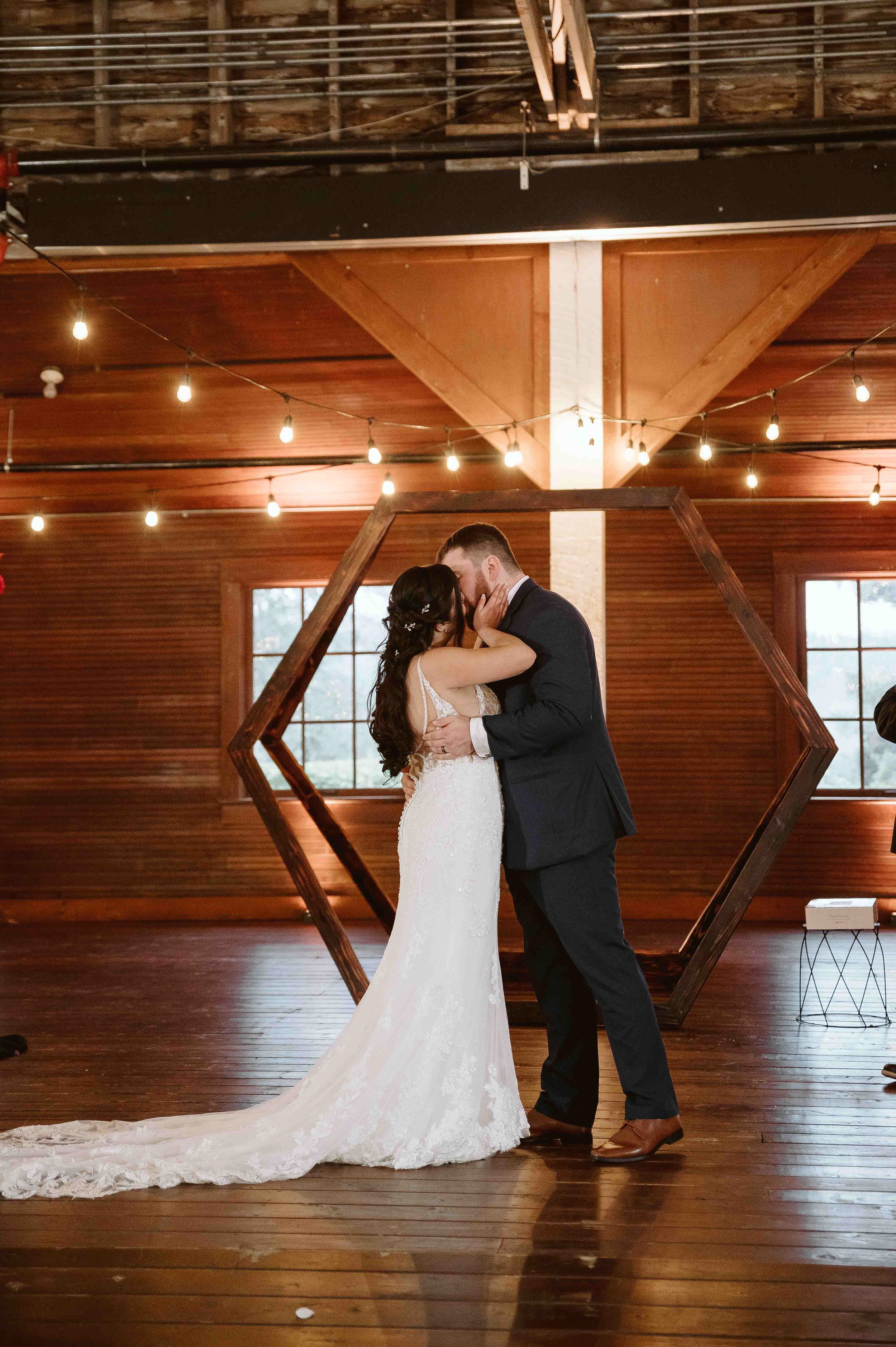 Lori+George-56.jpg