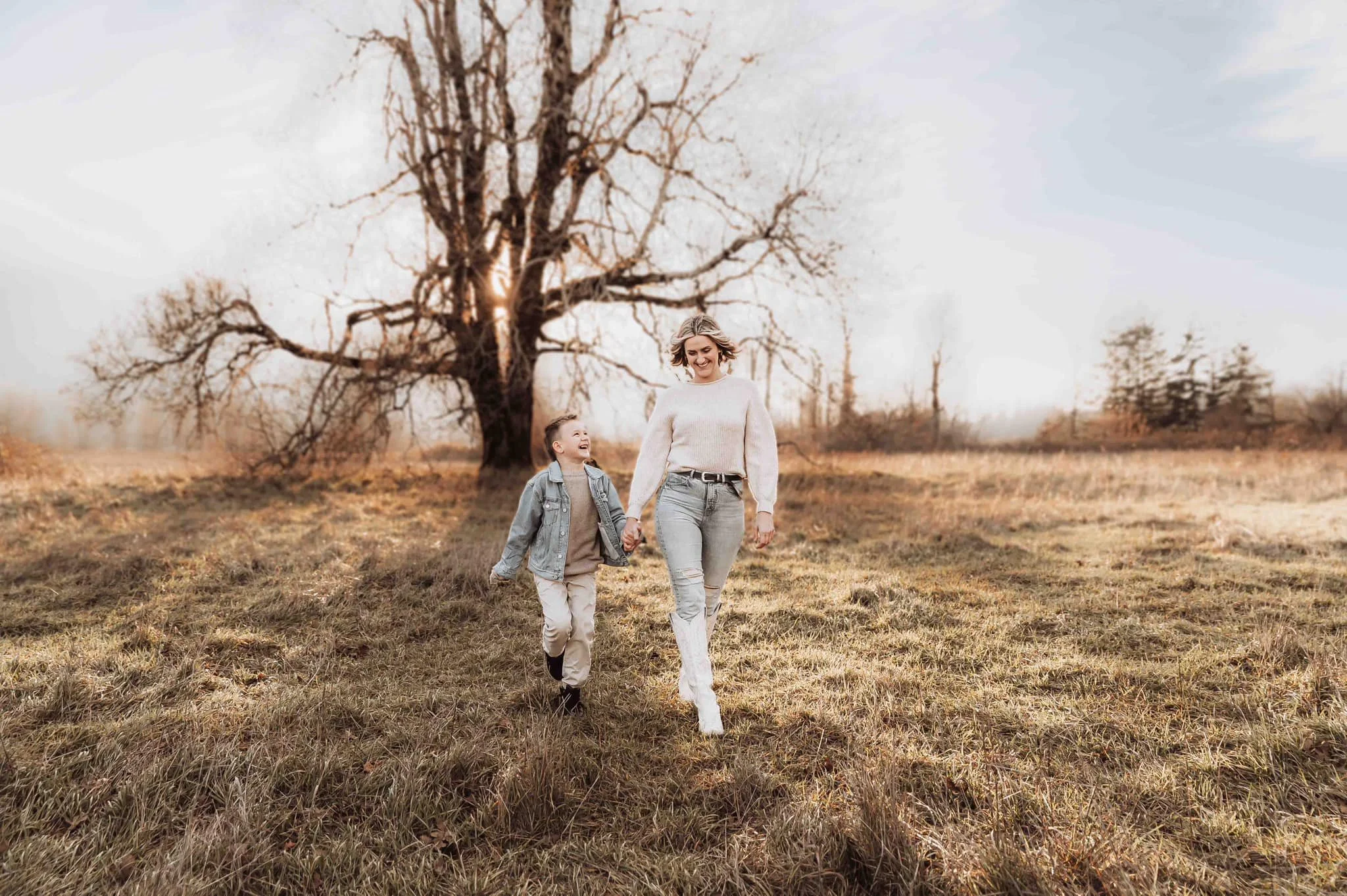 When Should You Book Family Photos in Vancouver, WA?