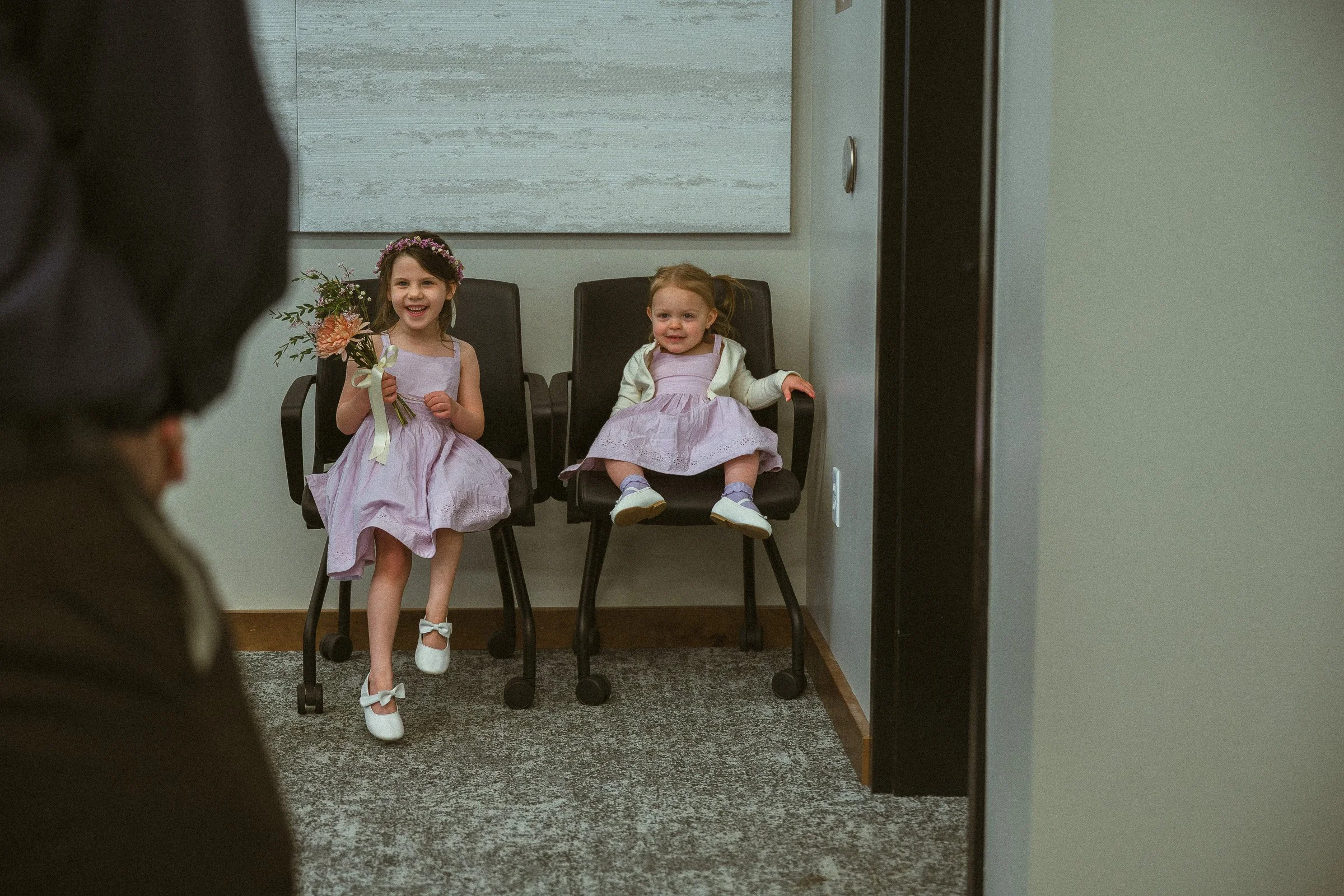 bonnie-gideon-vancouver-wa-courthouse-micro-wedding-kassi-irelan-photography-27.jpg
