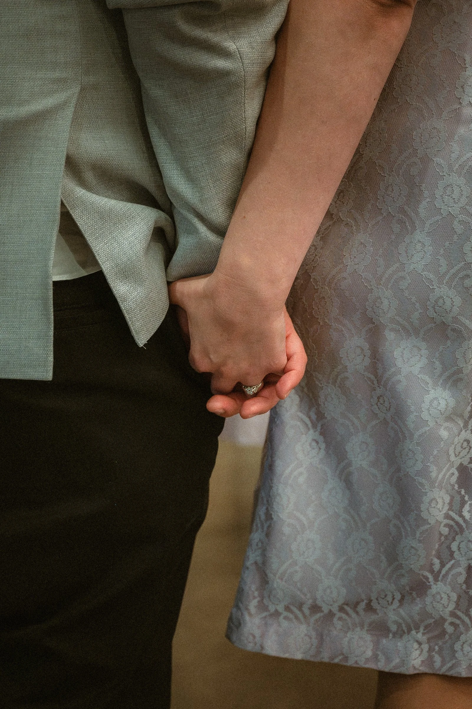 bonnie-gideon-vancouver-wa-courthouse-micro-wedding-kassi-irelan-photography.jpg