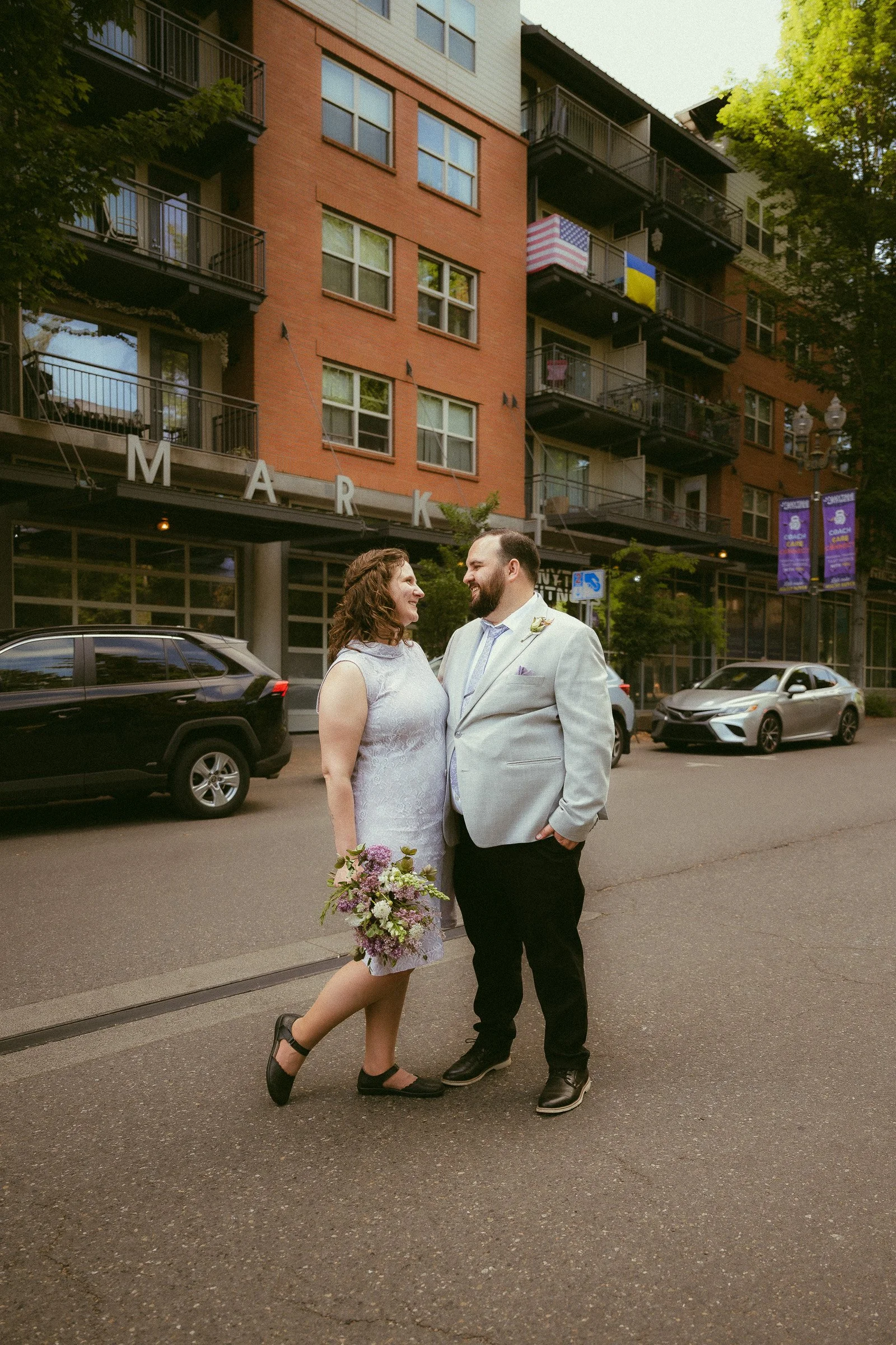 bonnie-gideon-vancouver-wa-courthouse-micro-wedding-kassi-irelan-photography-67.jpg