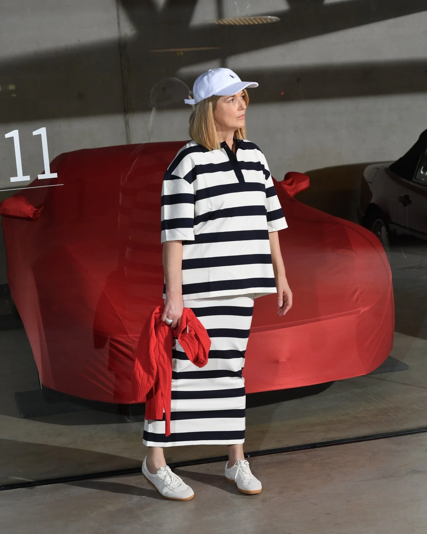 Die Letzte im Bunde&hellip; SABINE
4 Jahre im Classic Magg Team.
Ihr Blick 👓 auf Stil: Er kommt nicht &uuml;ber Nacht.
Er zeigt sich in Mode. In deinem Zuhause.
In deiner Haltung, in deinen Entscheidungen&hellip;