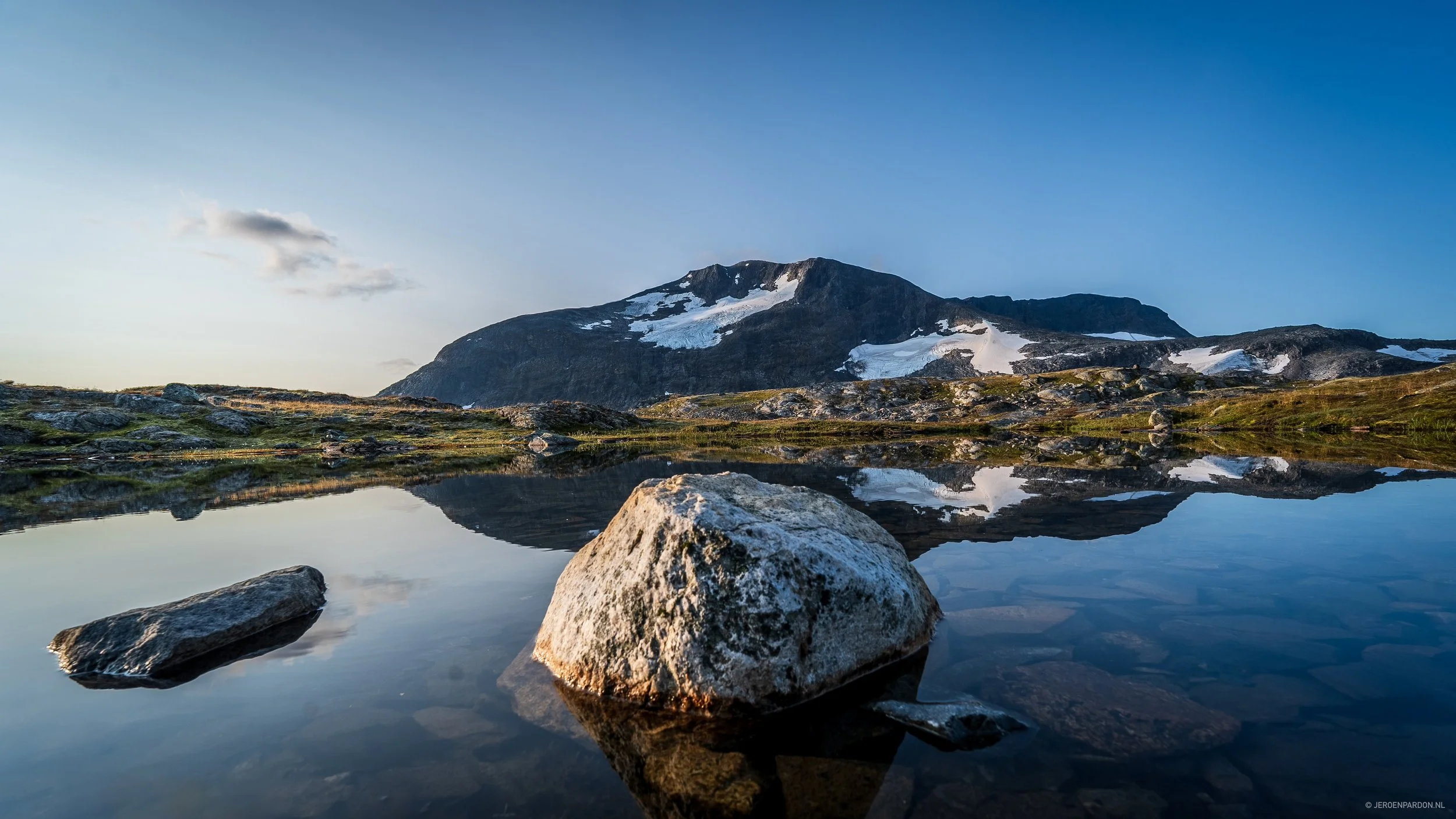Jotunheimen-20230901-A7IV-02743-HDR.jpg