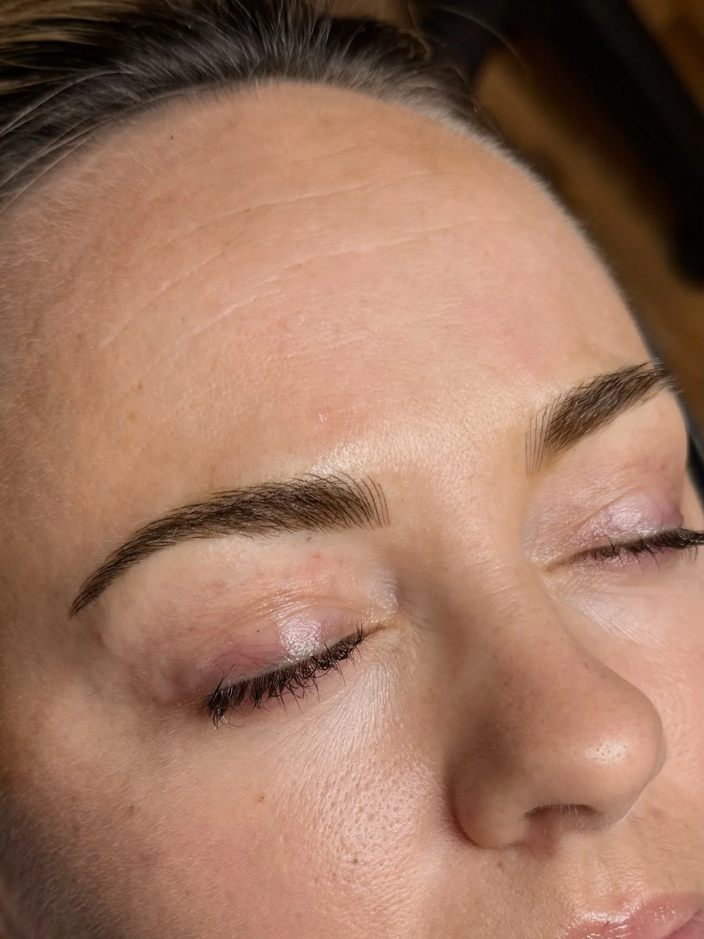 A few up close and personals, so you can see the care and detail in each stroke. 

| ʙʀᴏᴡꜱ ʙʏ ᴀʟʟʏ |