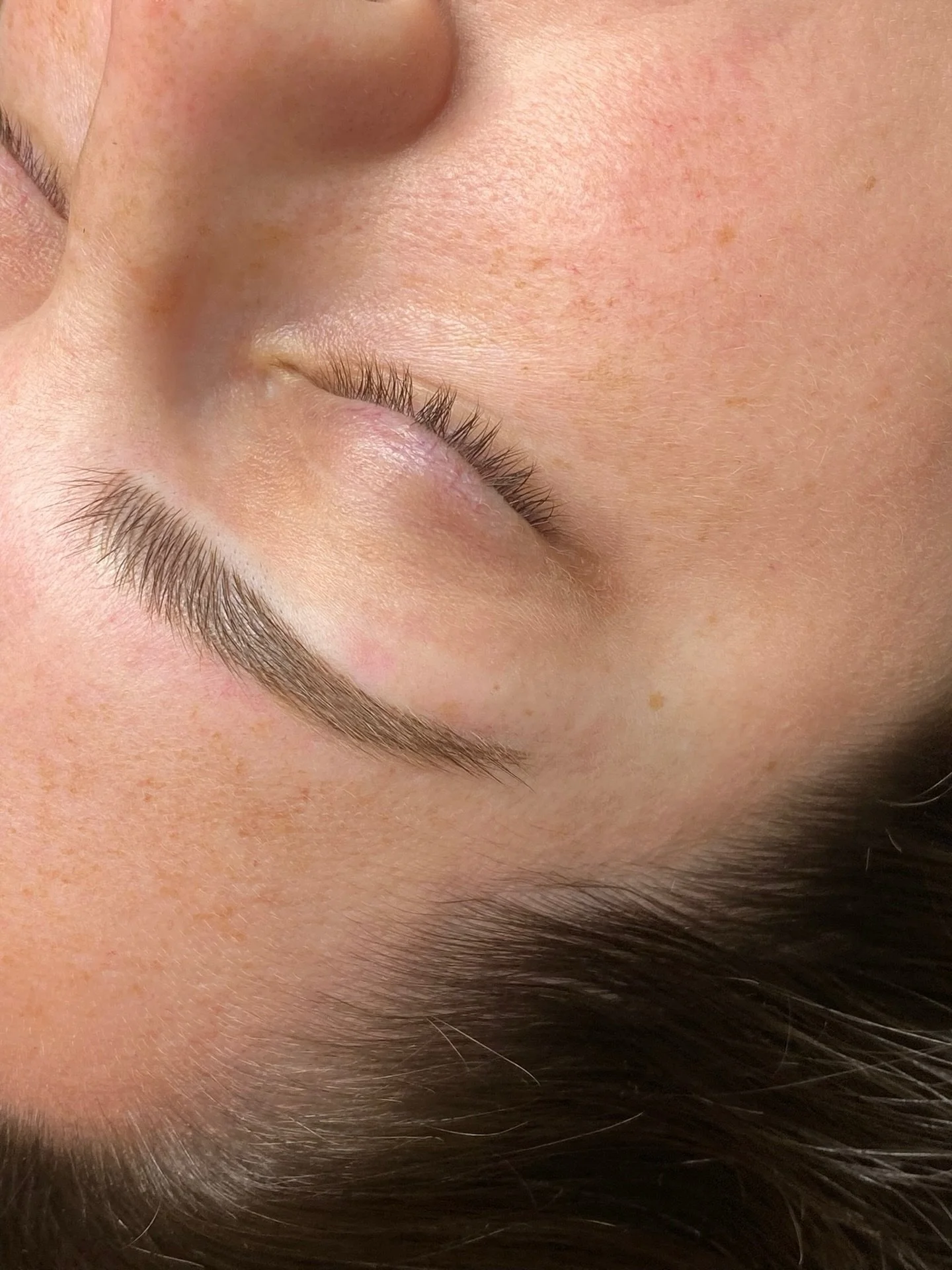 Undetectable strokes, undeniable results 🫶

| ʙʀᴏᴡꜱ ʙʏ ʟɪꜱᴀ |