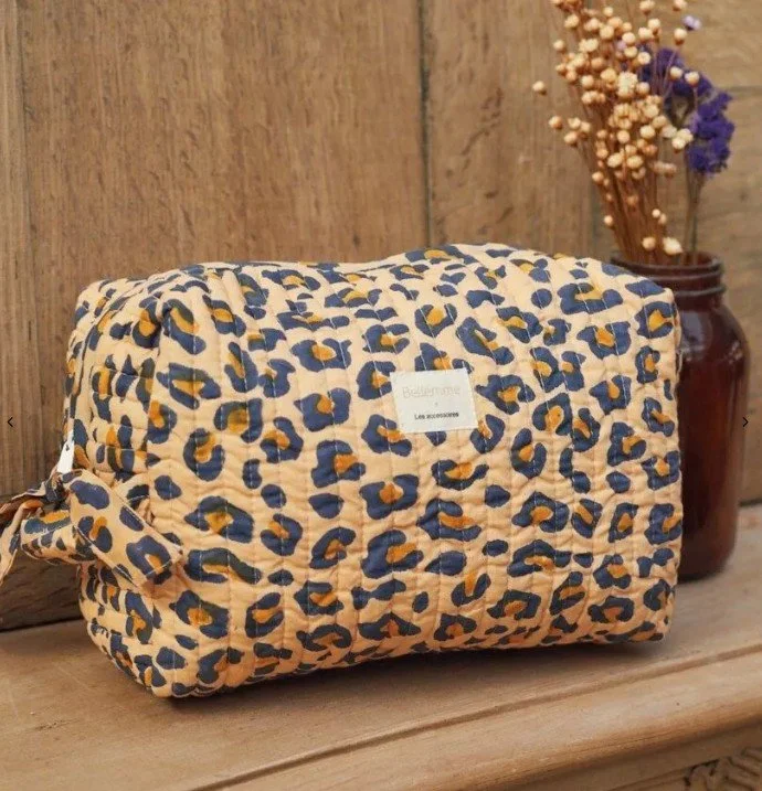 ADM Store, Surprise, Trousse de toilette Léopard, camel.jpg