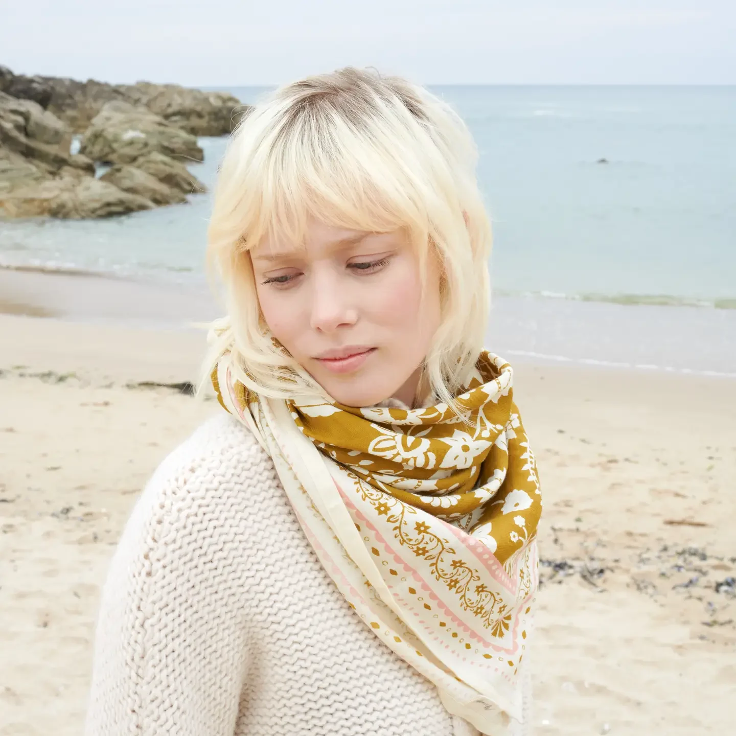 ADM Store, Surprise Malo, Foulard coton bronze Indiennes.webp