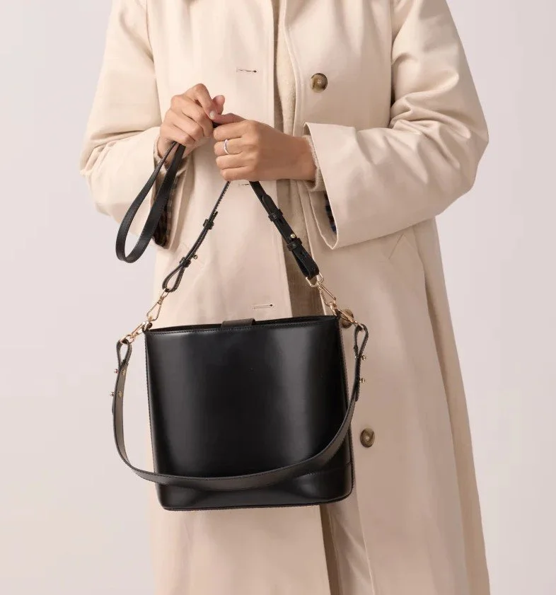 ADM Concept store, Surprise, sac cuir, noir Marlon 2.jpg