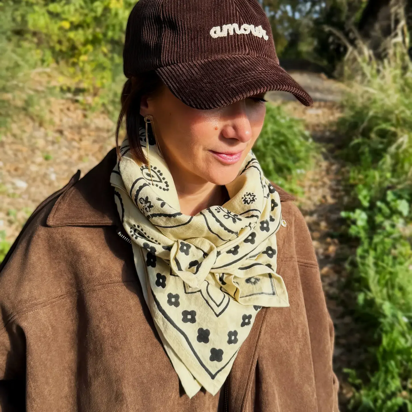 ADM Store, Surprise Malo, Grand foulard bandana vanille 2.webp