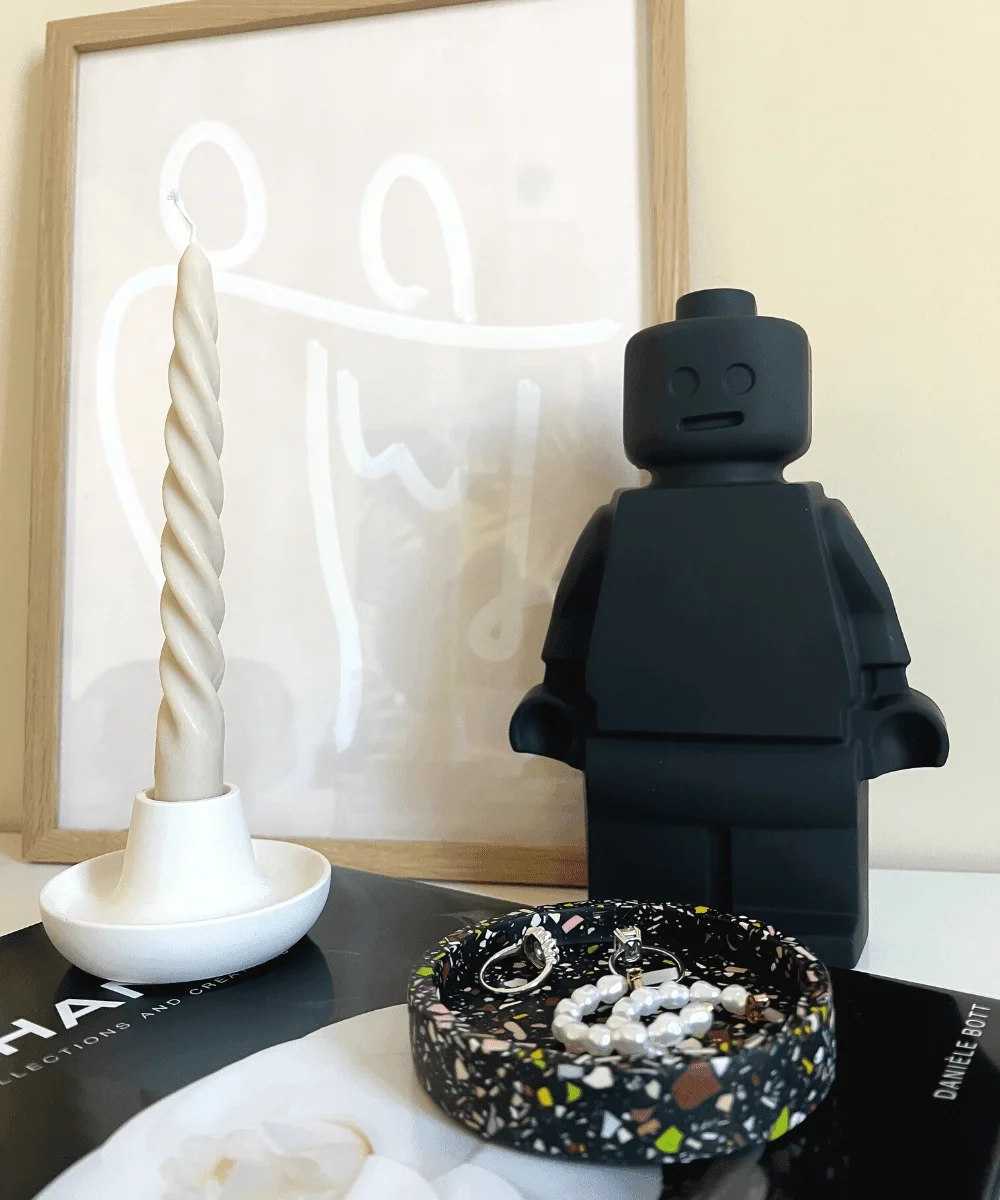 ADM Concept Store, Surprise, Lego, noir 2.webp