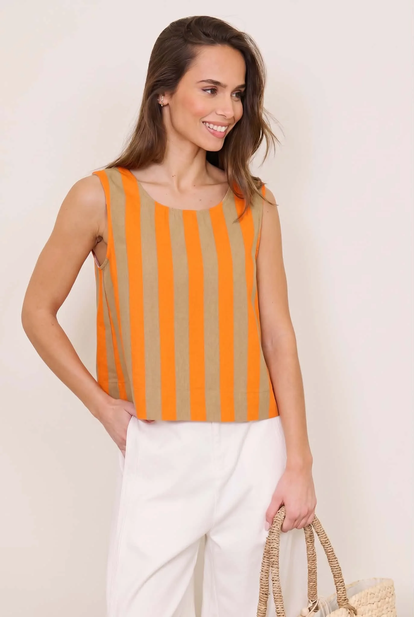 ADM Store, Surprise Malo, top Suzanne, orange.JPG