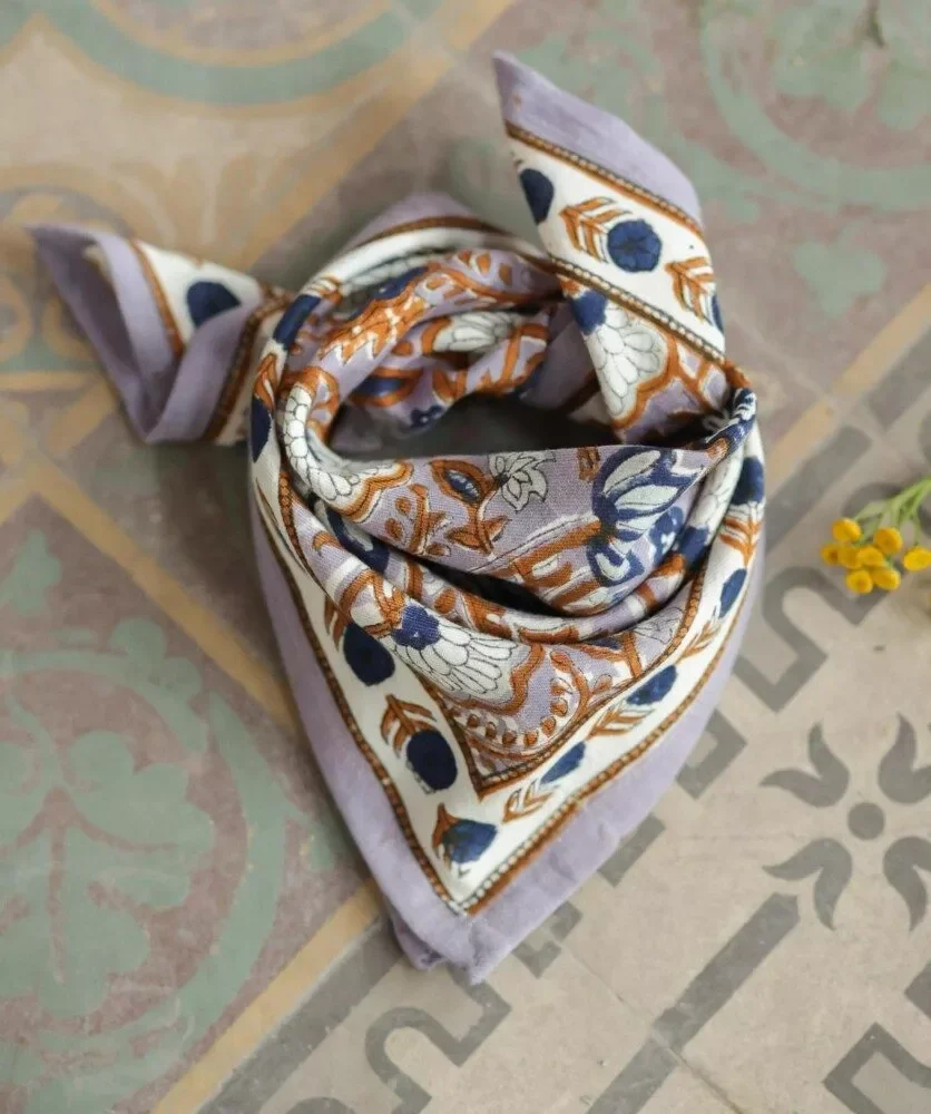 ADM Store, Surprise Malo, Foulard Taj Azur, petit format.webp