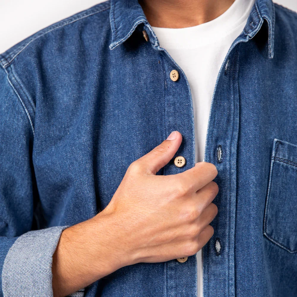 ADM Store, Surprise, surchemise denim foncé 2.webp