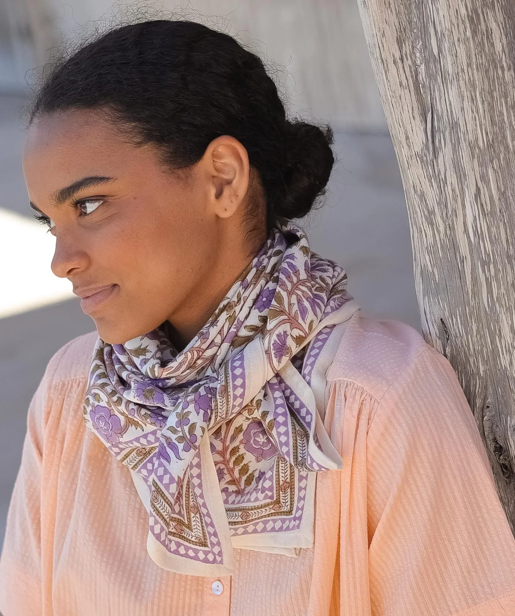 ADM Store, Surprise Malo, Foulard Moss lilas grand format 2.webp