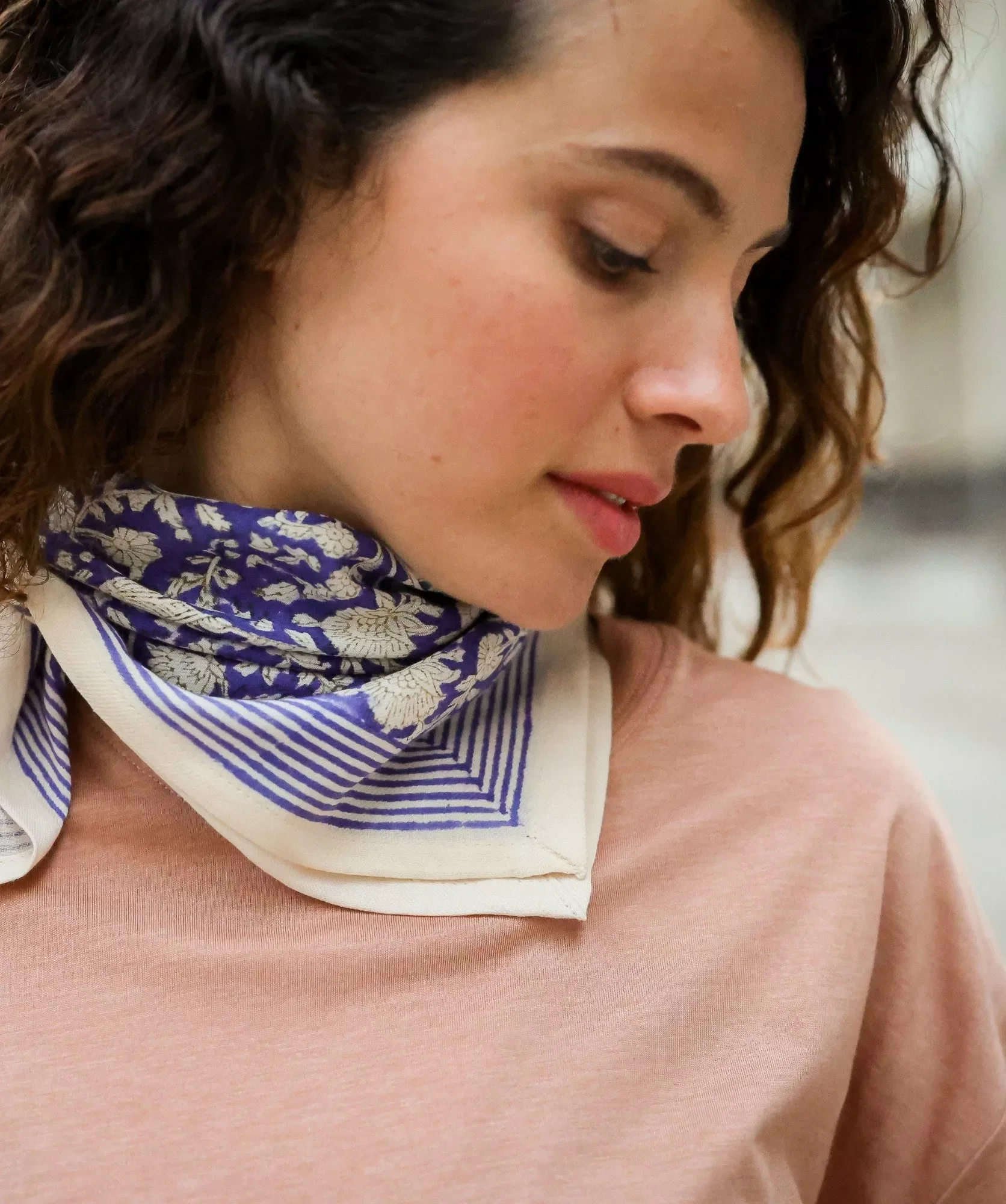 ADM Store, Surprise Malo, Foulard Anjali Cobalt petit modèle 2.webp