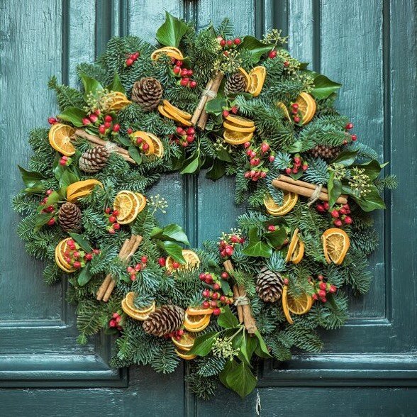 Join us this season to make your jolliest wreath yet! We will provide a plain 14&rdquo; wreath, the tools, decorations, and space you need to craft your festive masterpiece. 

Dec. 15th 4-8 at the 109 Cultural Exchange in downtown Saline. Reserve you