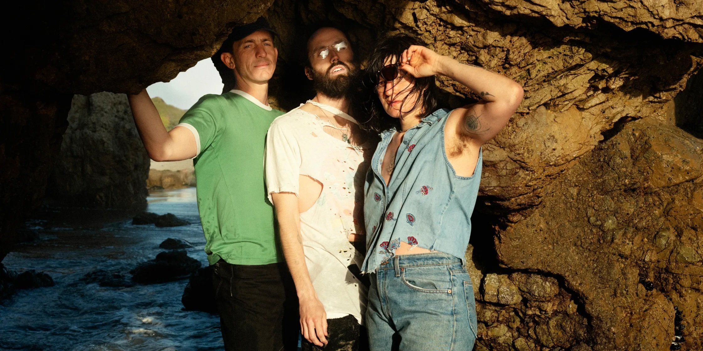 Big Thief released the sultry new single “All Day All Night.