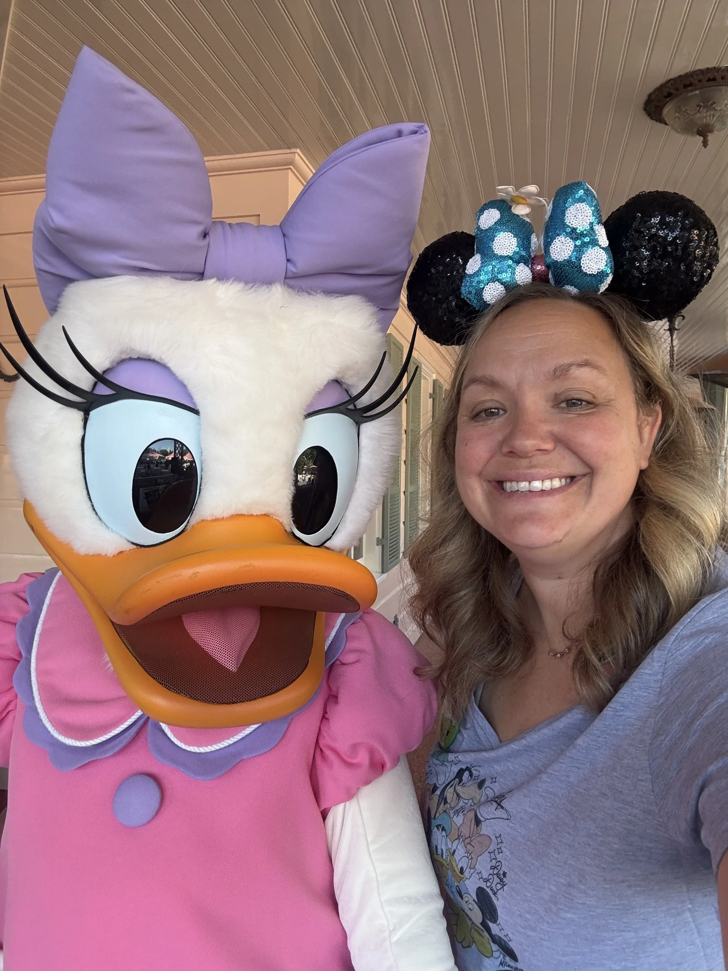 Kelly Dawn - Travel Genie