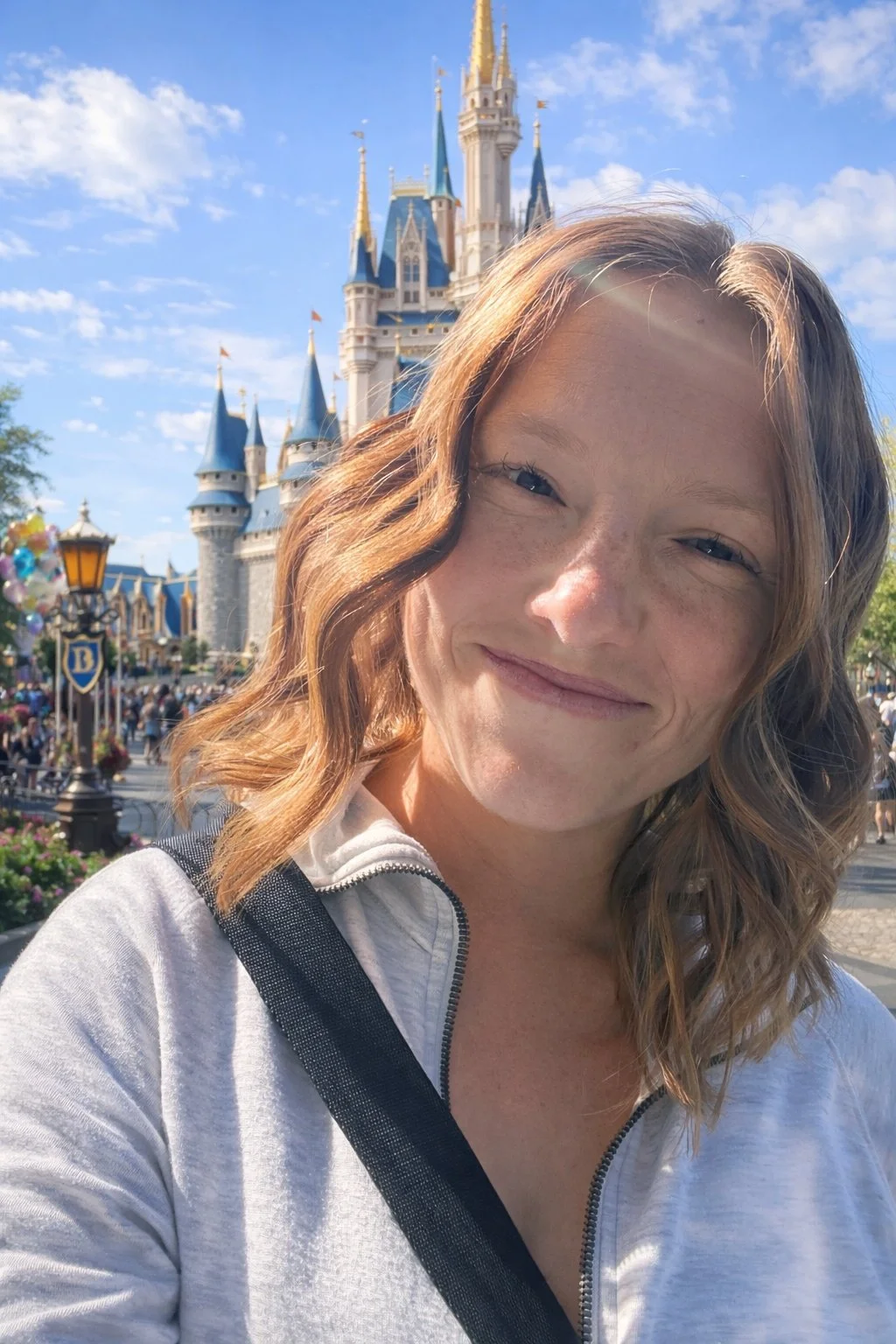 Kelcey Lopez - Travel Genie