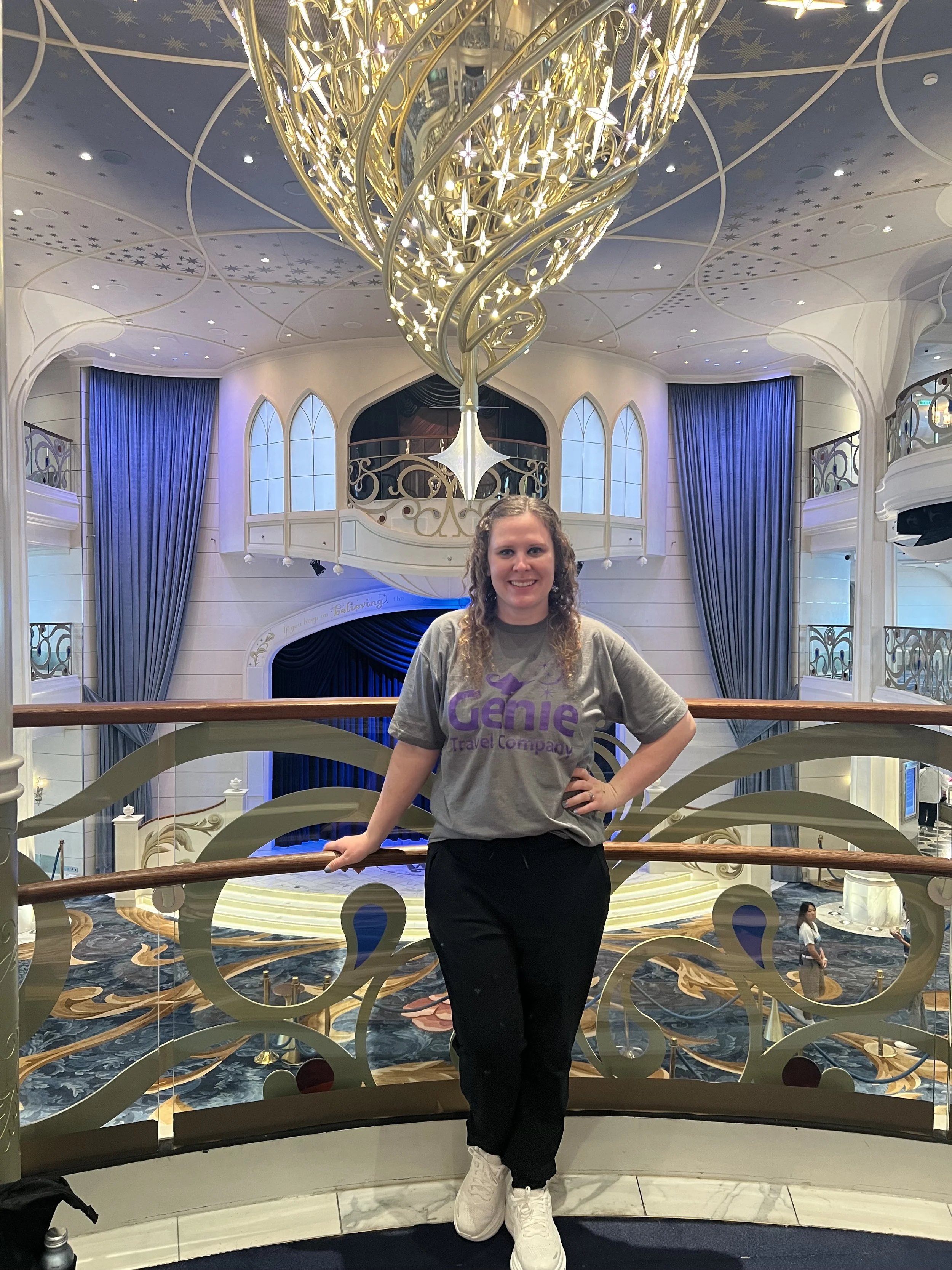 McKayla Stewart- Travel Genie