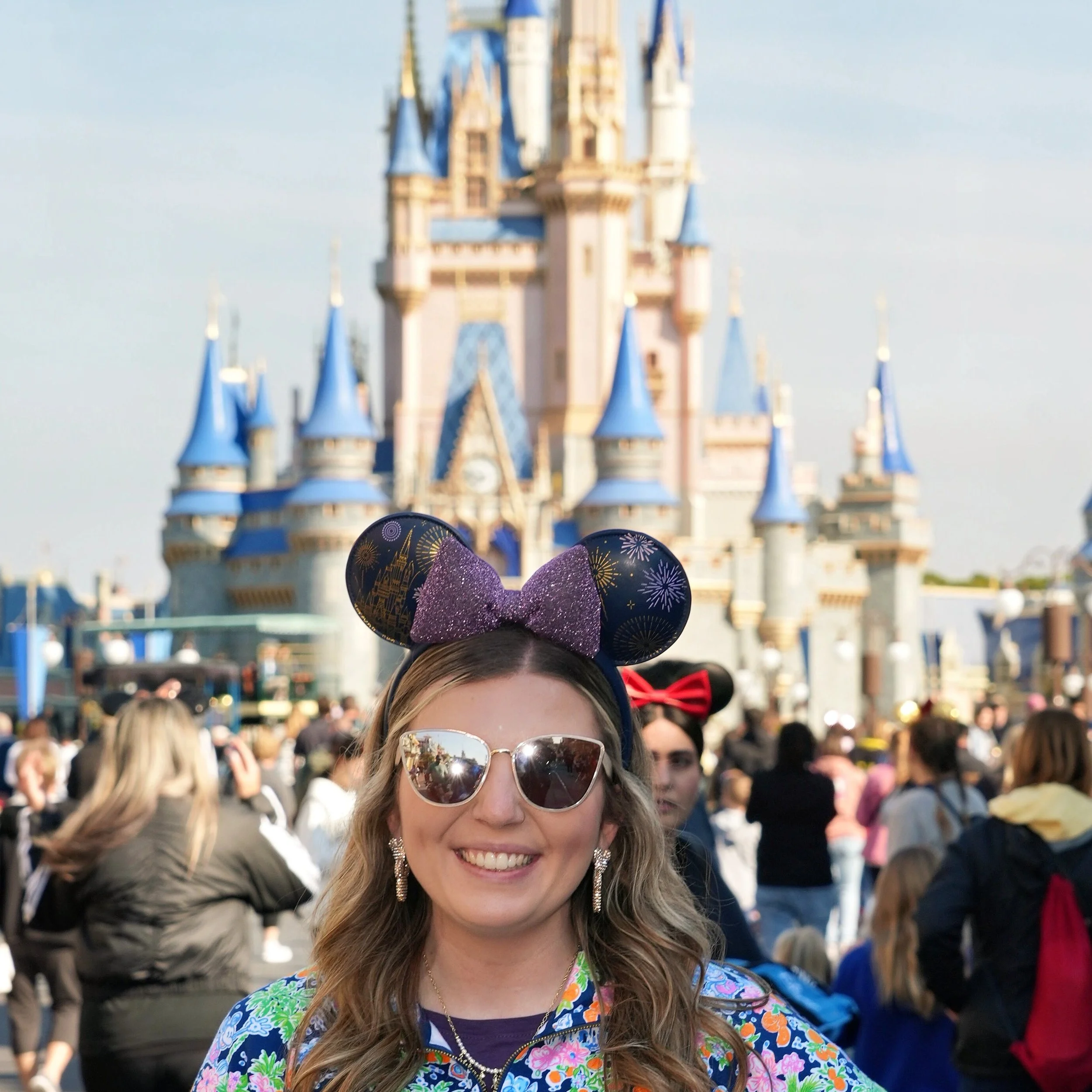 Mandi Droney - Travel Genie