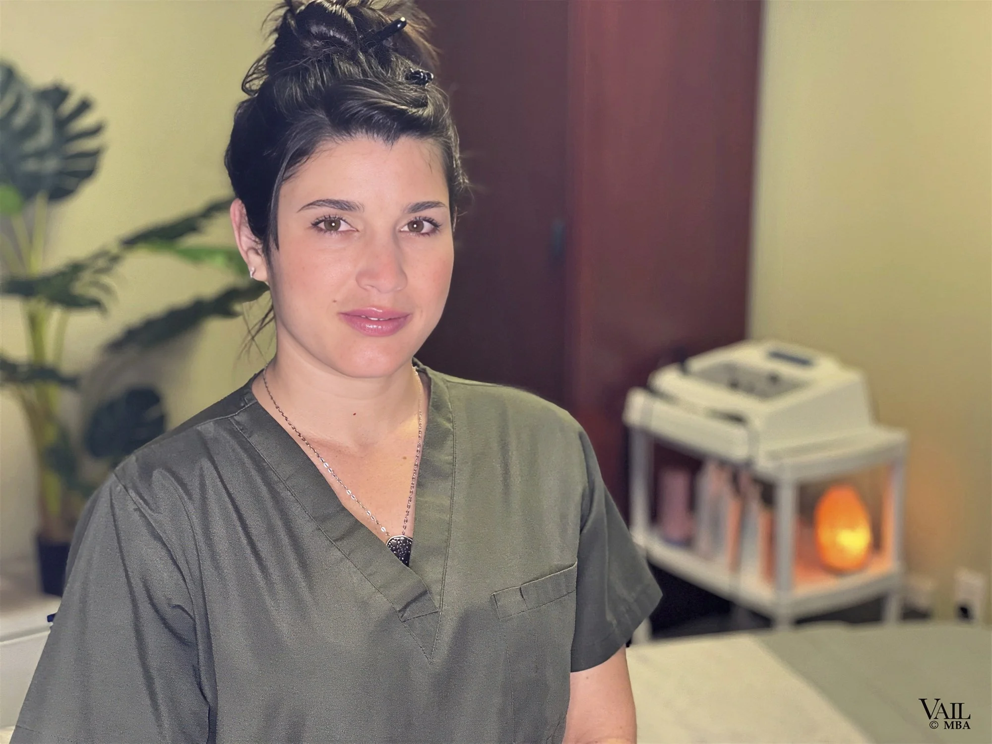 Professional photo of massage therapist. 