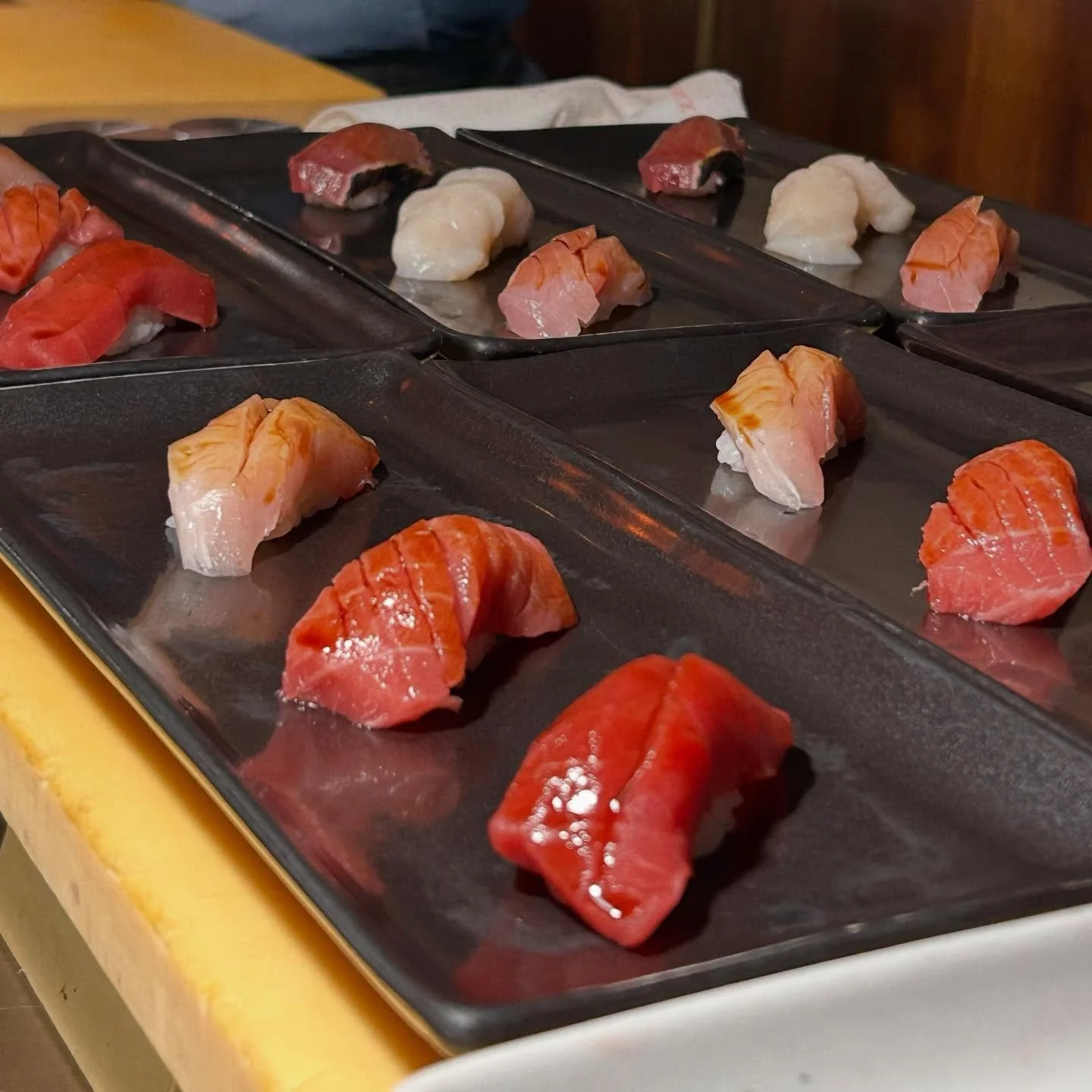 Do we fit in your holiday plans? 🥰 Give us a ring or check online to book your next visit! 

#reserve #tuna #dinnerplans #la #shermanoaks