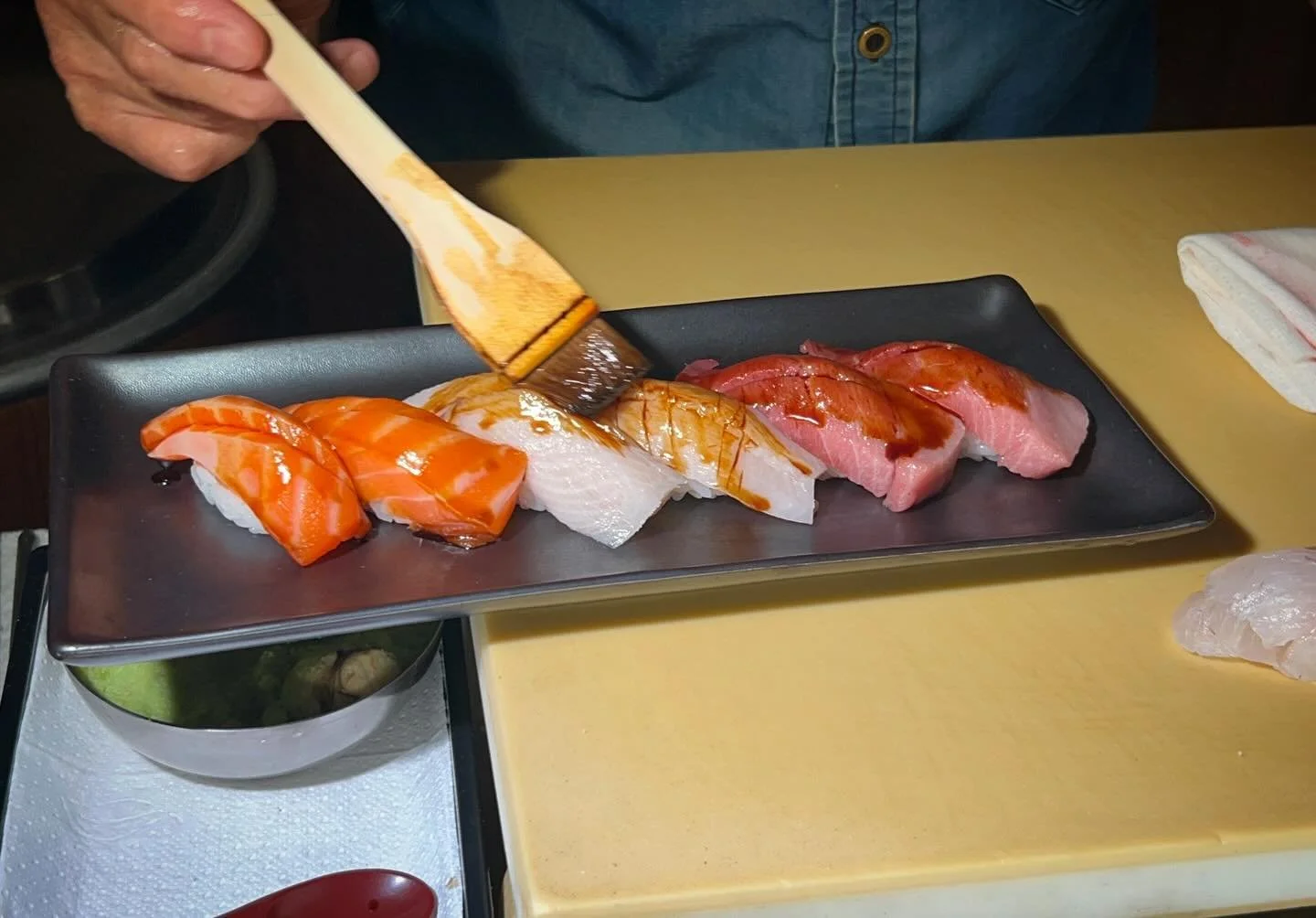 Always remember to book your reservation in advance via phone or online through the link in our bio! Happy Saturday!

#reserve #sushi #nigiri #shermanoaks #dinner