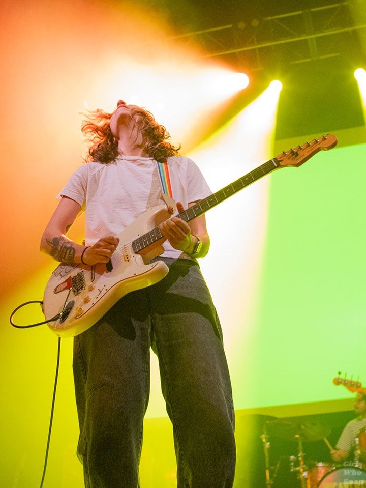 @weakenedfriends with @novaone_ and @primrose__official brought their &ldquo;Feels Like Hell&rdquo; tour to @statetheatreportland ✨

Photo gallery and show review by @megarten up now at girlswhosnap.com!

#weakenedfriends #novaone #primroseband #stat