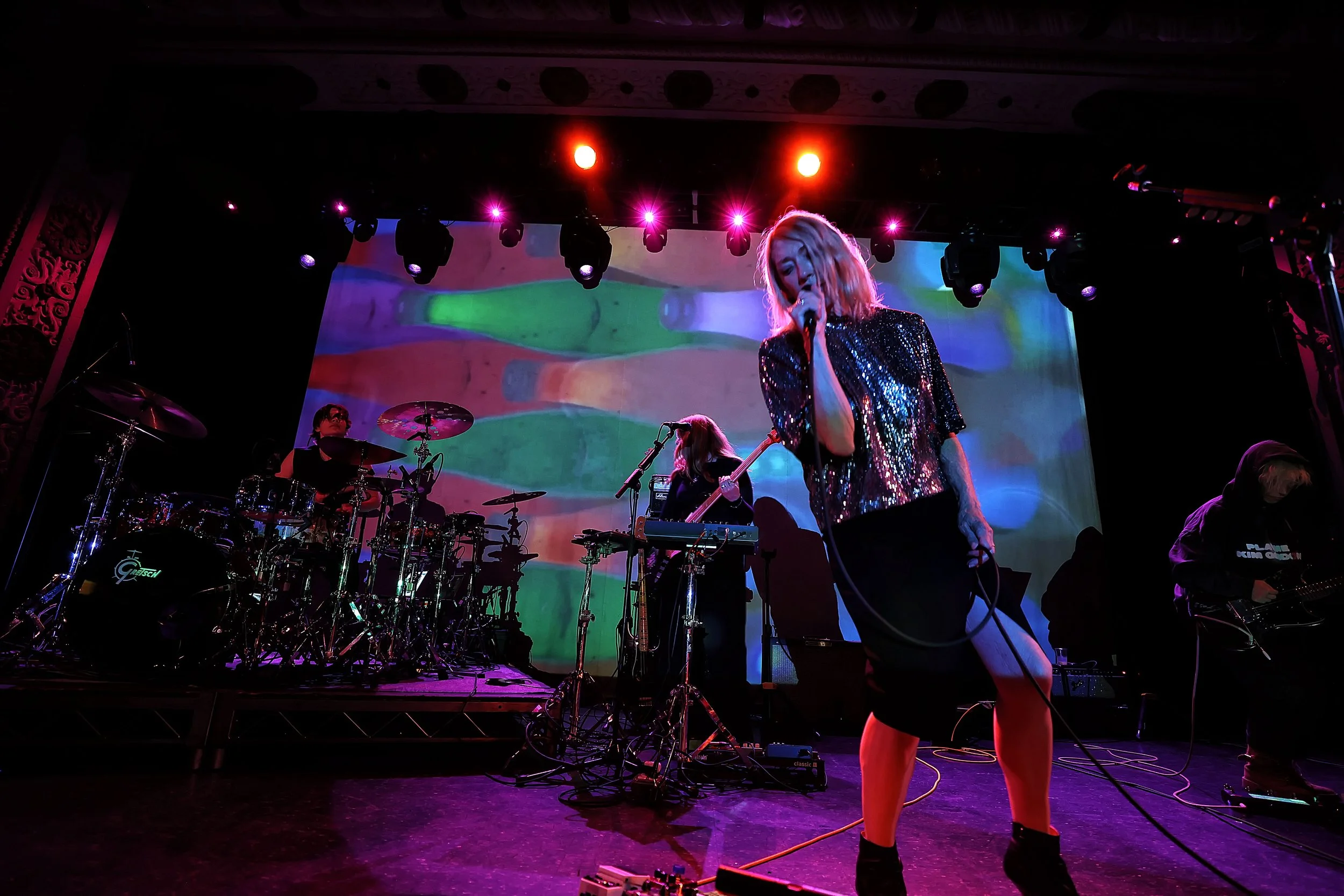 kimgordon-metro-6-23-26-1.jpg