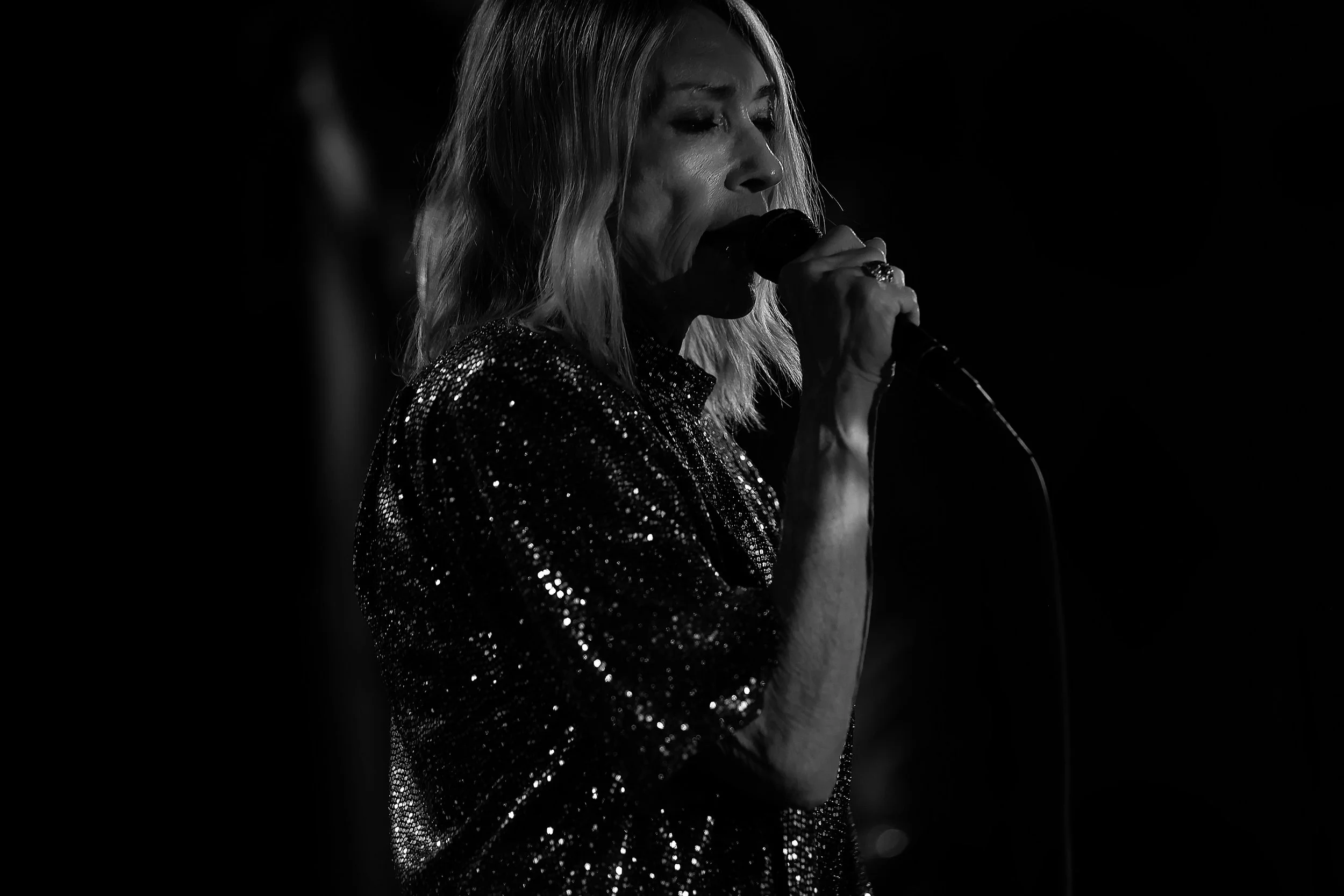 kimgordon-metro-6-23-26-3.jpg