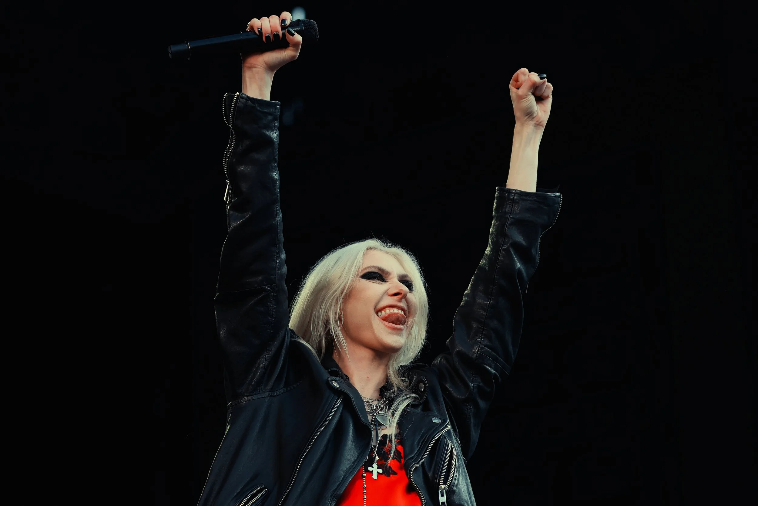 theprettyreckless-camprandall-7-19-26-13.jpg
