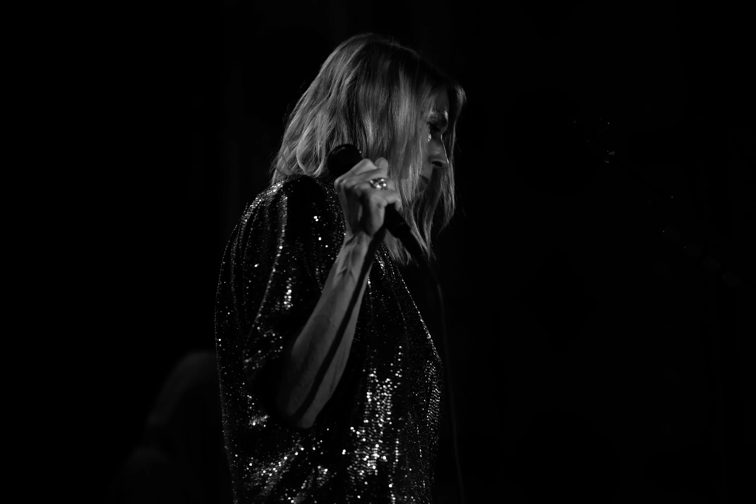 kimgordon-metro-6-23-26-6.jpg