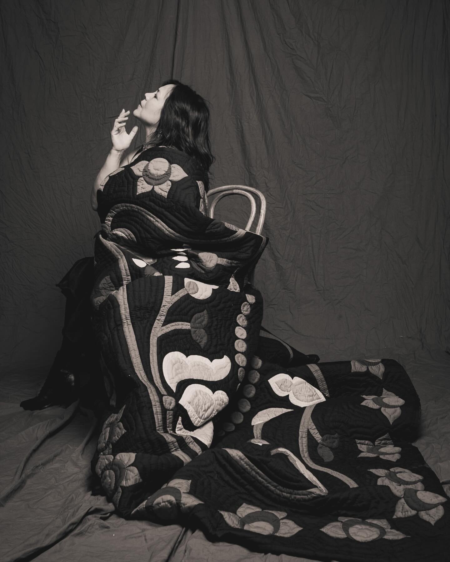 My first &ldquo;unsung Song&rdquo; legacy quilt delivered this year :) To the &ldquo;Van de Berg&rdquo; family ! I&rsquo;m so very proud of my Hawaiian, Filipino culture. My original name is &ldquo;Sobirano&rdquo; which is of Spanish origin too and I